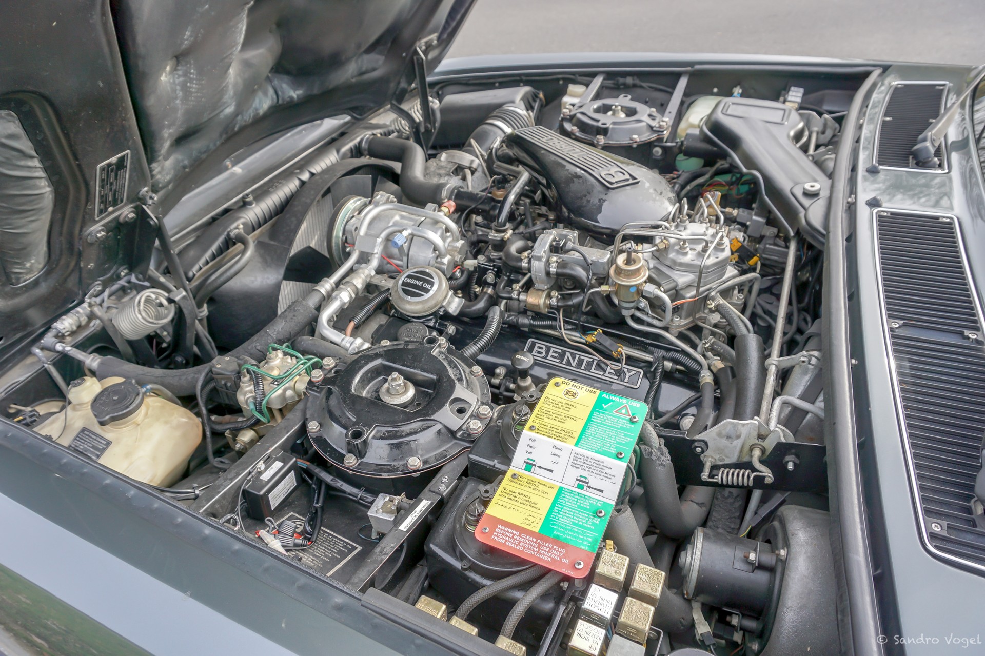 BENTLEY TURBO R-image-14