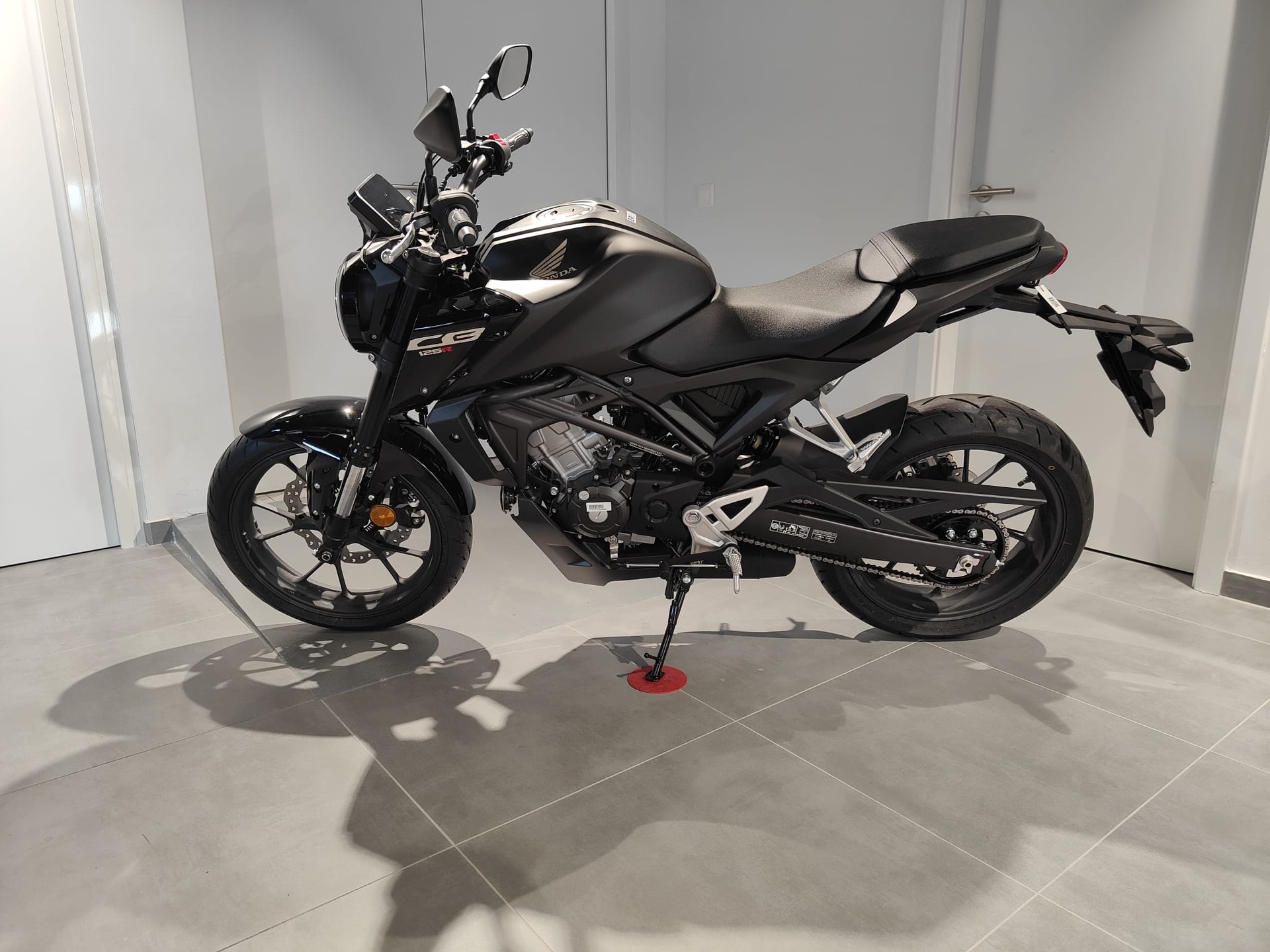 HONDA CB 125 R-image-4