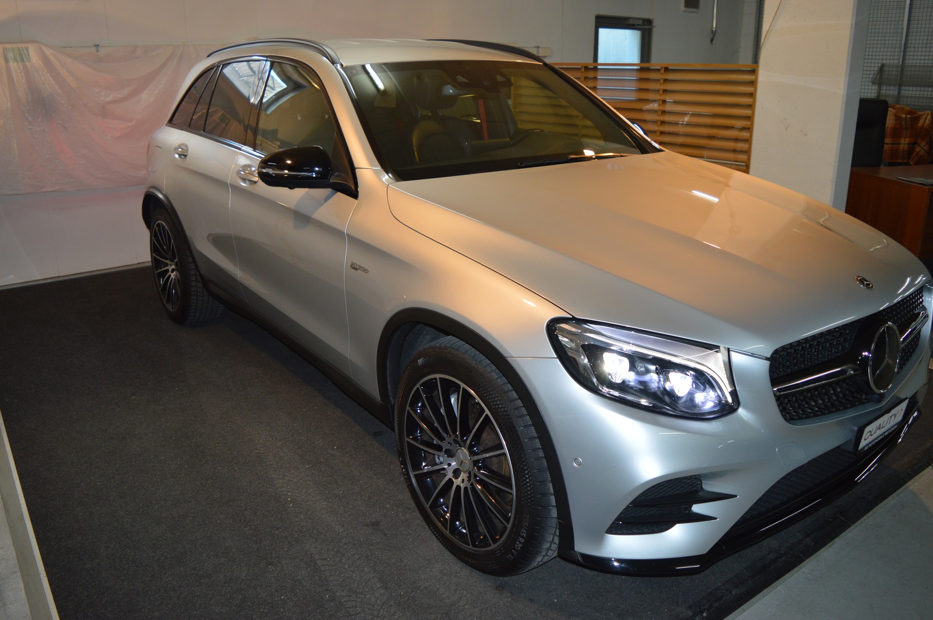 MERCEDES-BENZ GLC 43 AMG 4Matic 9G-Tronic-image-4
