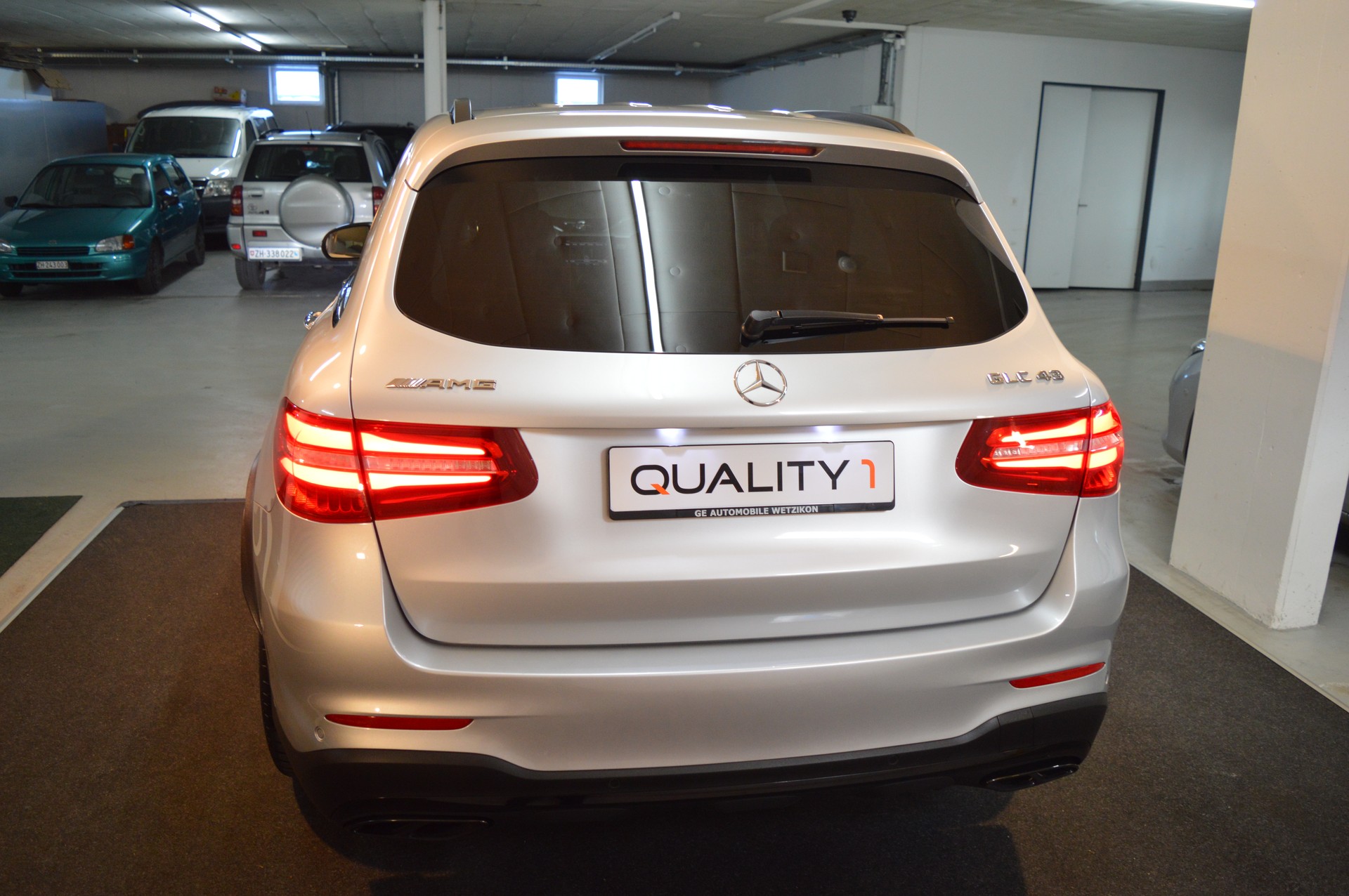MERCEDES-BENZ GLC 43 AMG 4Matic 9G-Tronic-image-9