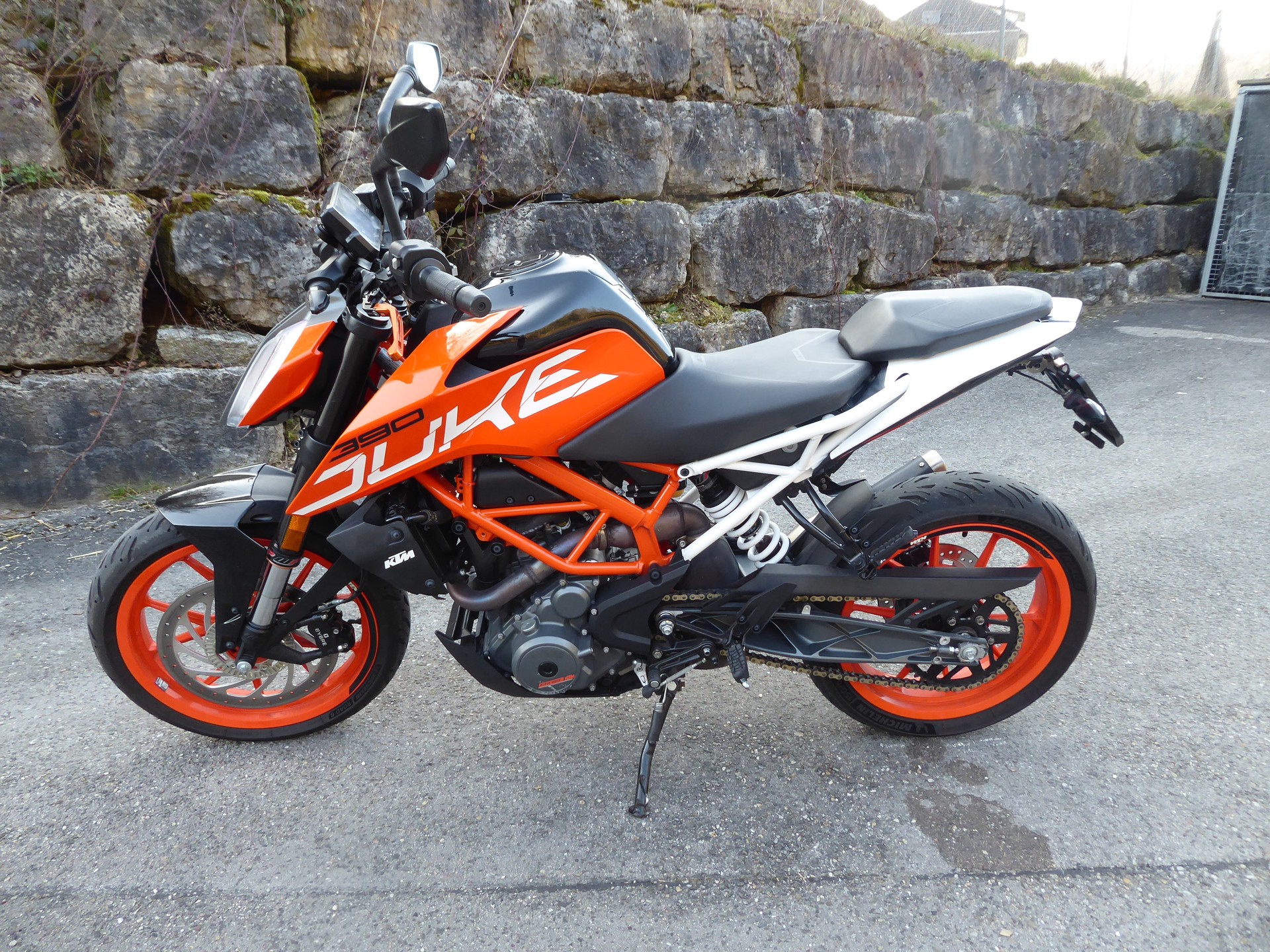 KTM 390 Duke ABS-image-2