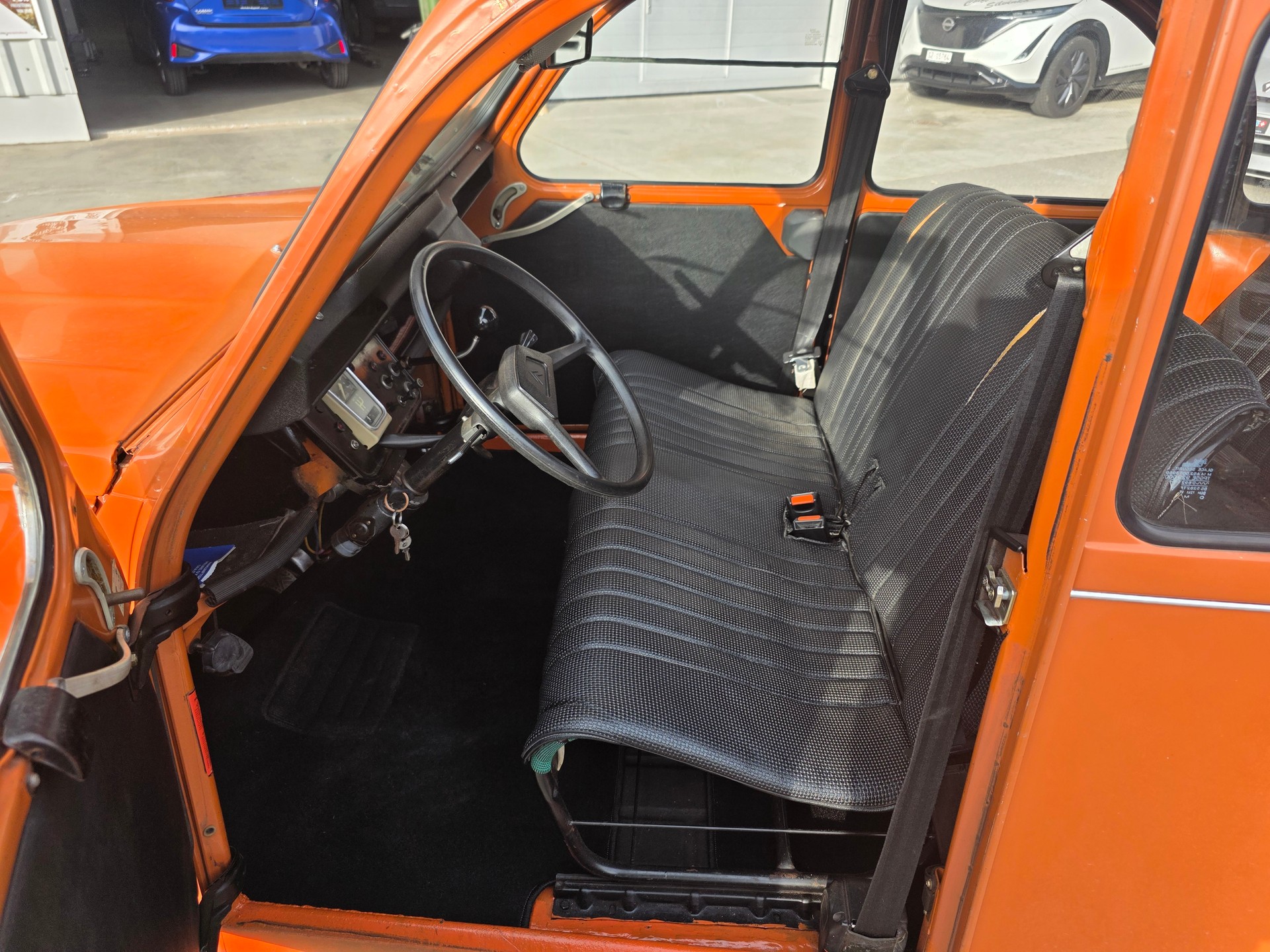 CITROEN 2CV6 Spécial (Club)-image-7