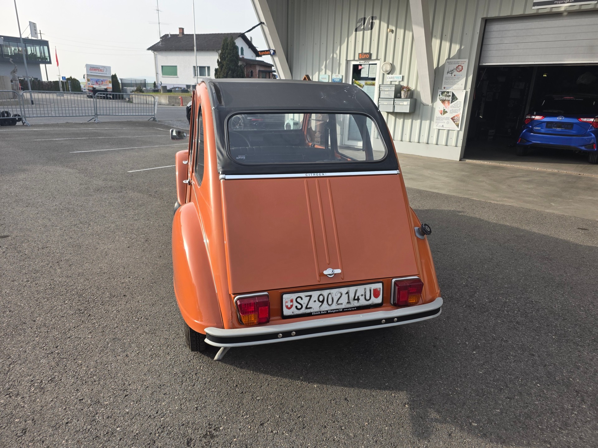 CITROEN 2CV6 Spécial (Club)-image-4