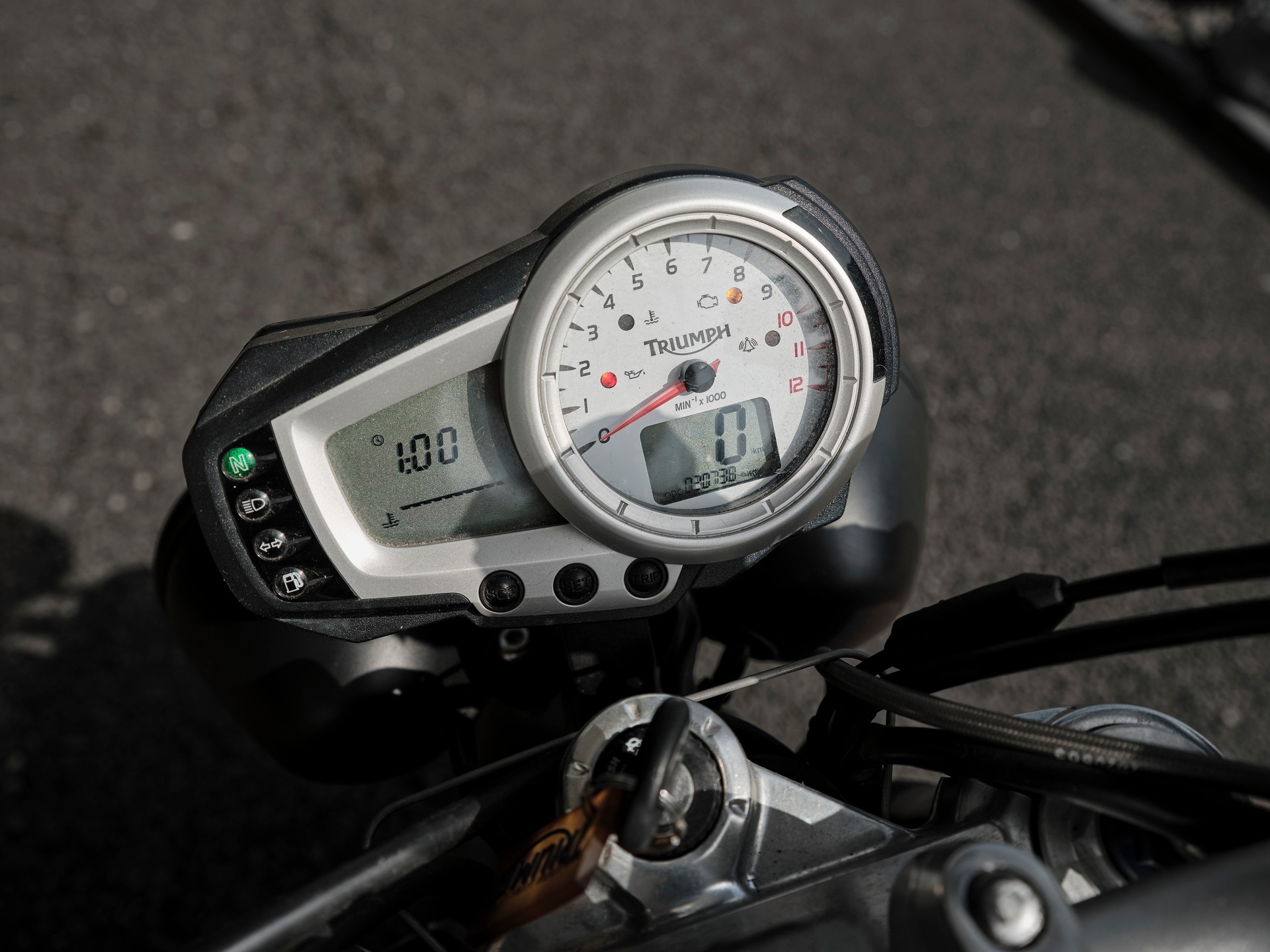 TRIUMPH Speed Triple 1050-image-7