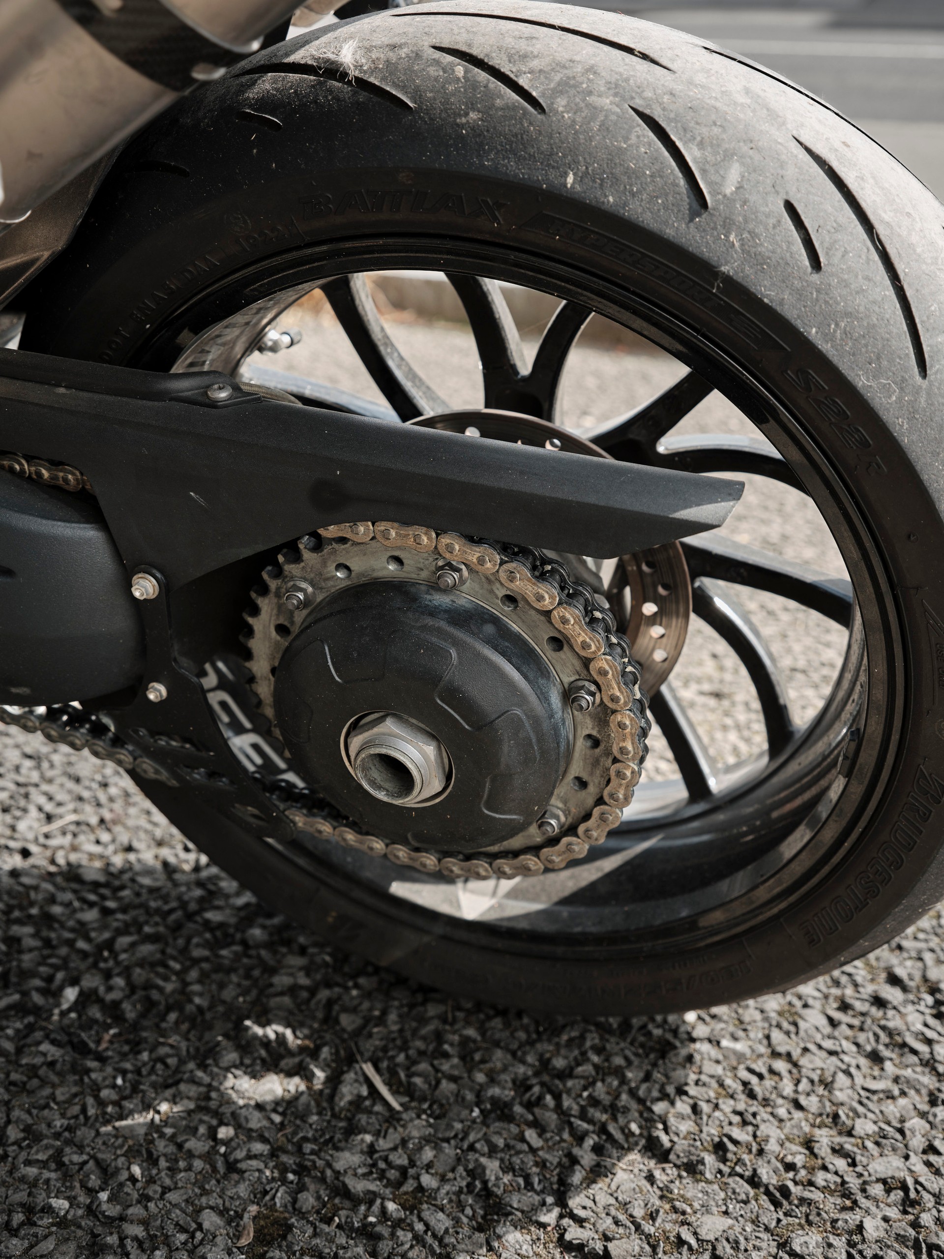 TRIUMPH Speed Triple 1050-image-9