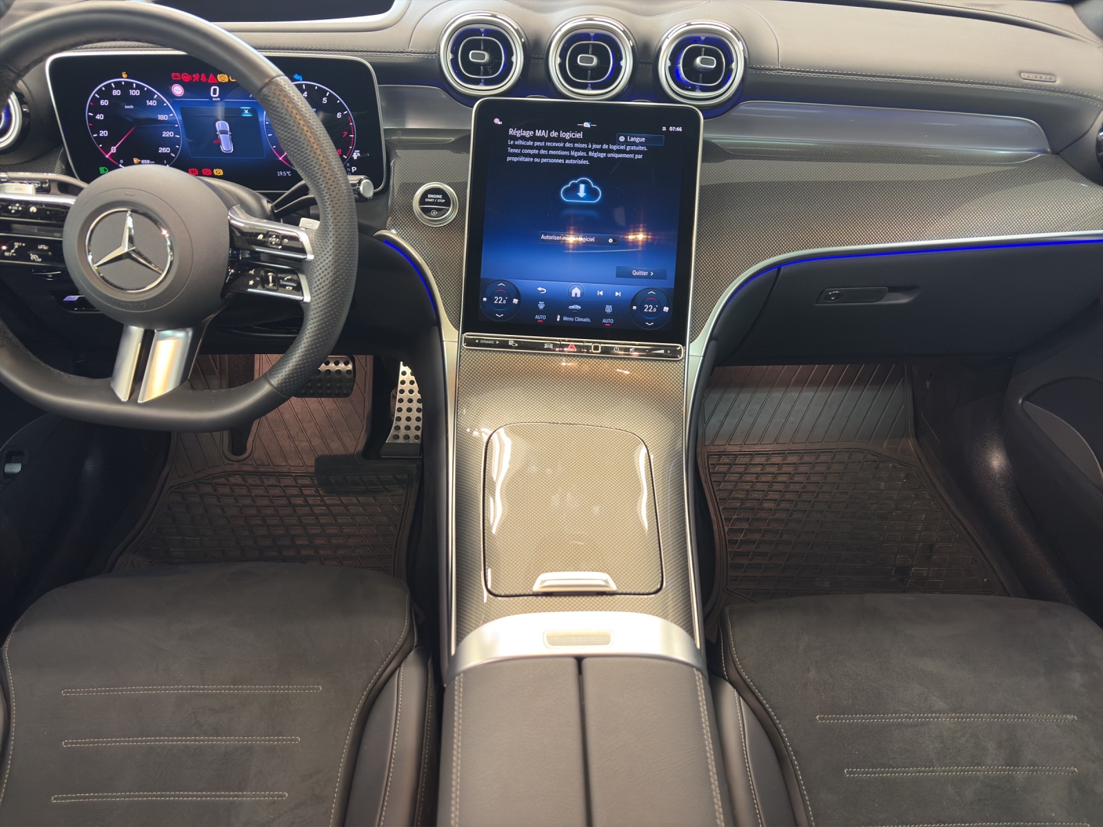 MERCEDES-BENZ GLC 200 4Matic 9G-Tronic-image-11