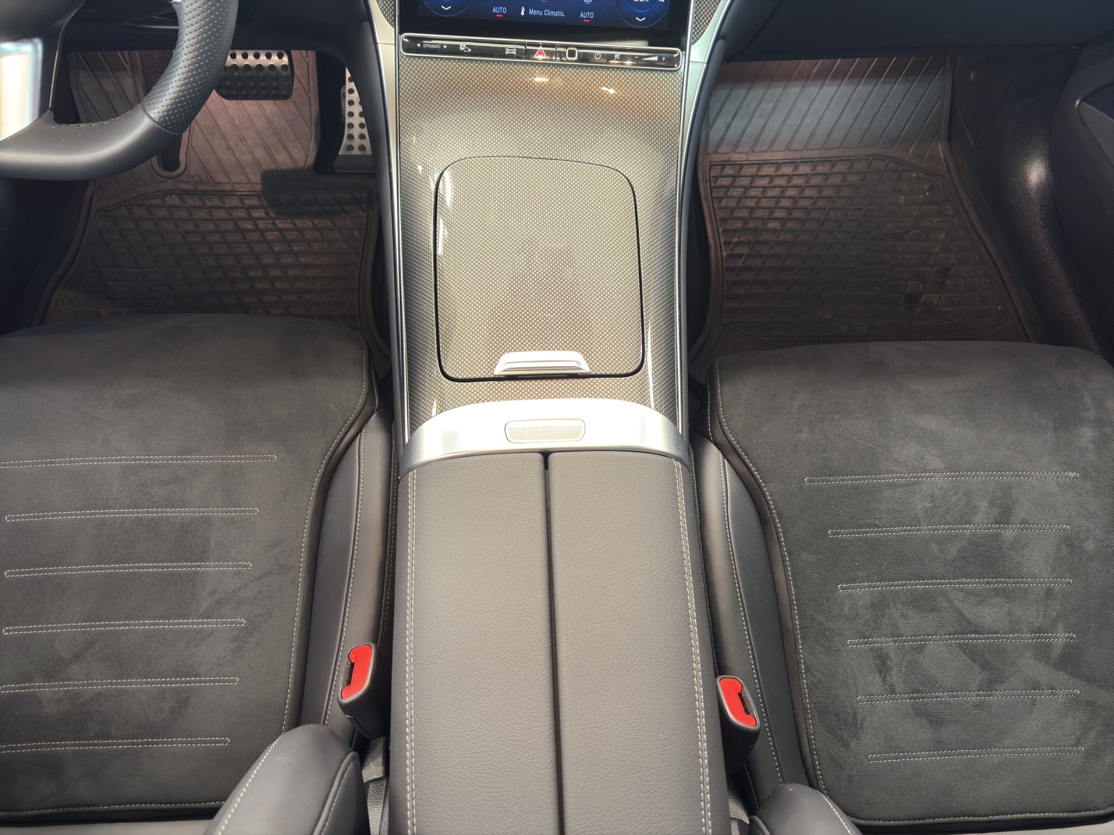 MERCEDES-BENZ GLC 200 4Matic 9G-Tronic-image-15