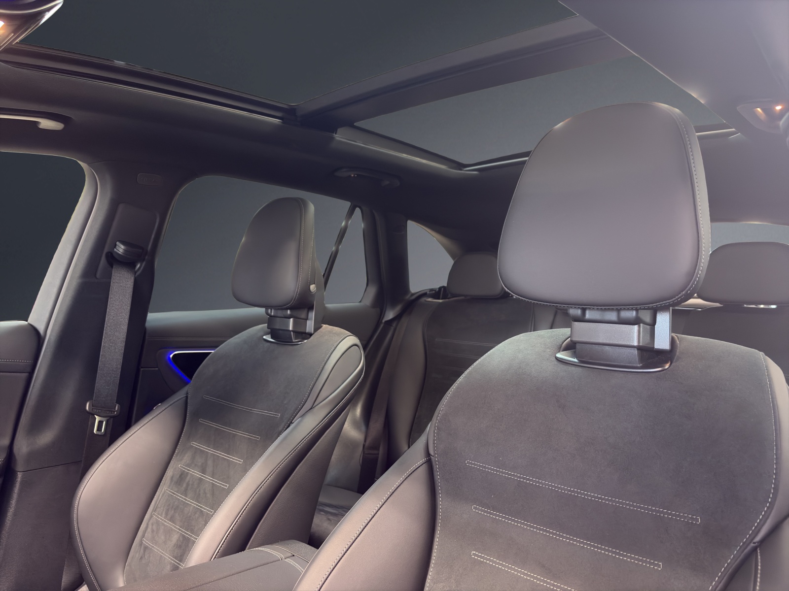 MERCEDES-BENZ GLC 200 4Matic 9G-Tronic-image-7