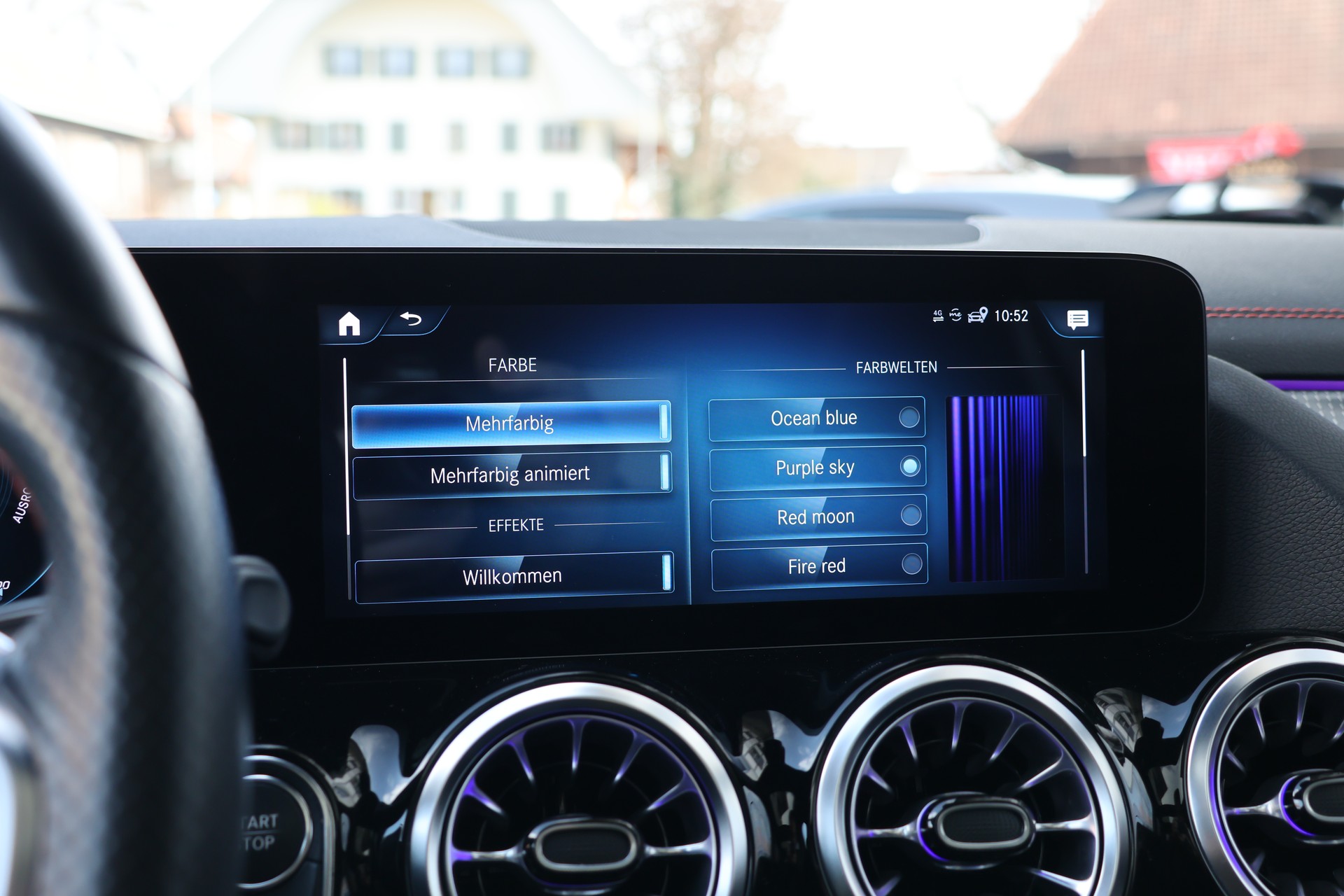 MERCEDES-BENZ EQA 300 AMG Line 4Matic (CH)-image-25