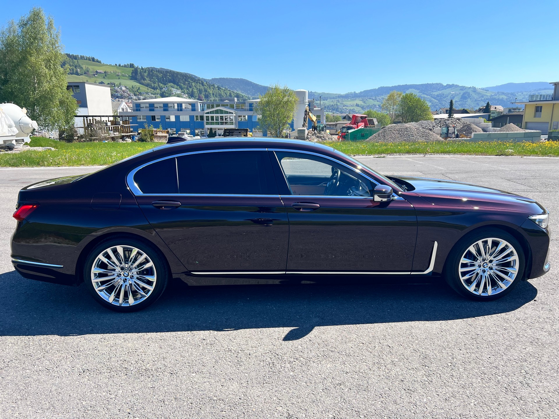 BMW 745Le xDrive Steptronic-image-1