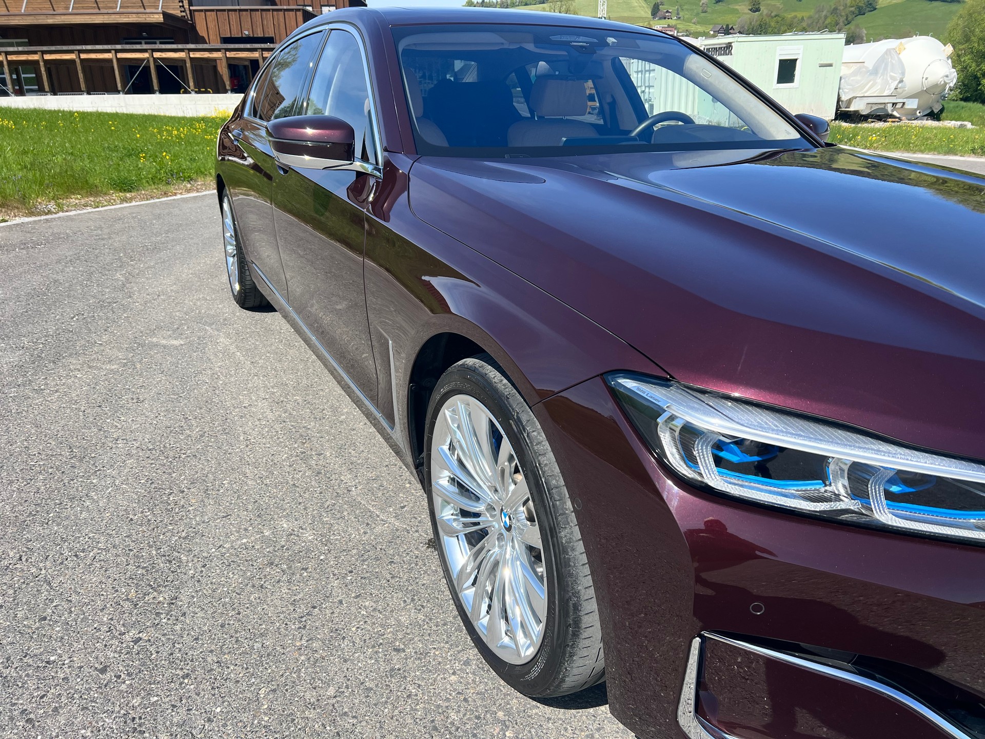 BMW 745Le xDrive Steptronic-image-3