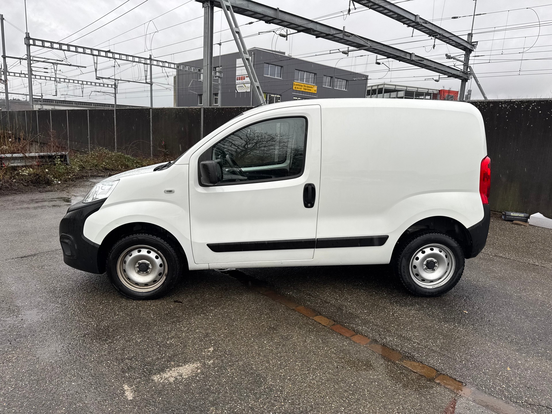 FIAT Fiorino 1.4 8V Natural Power Base-showroom-element-1