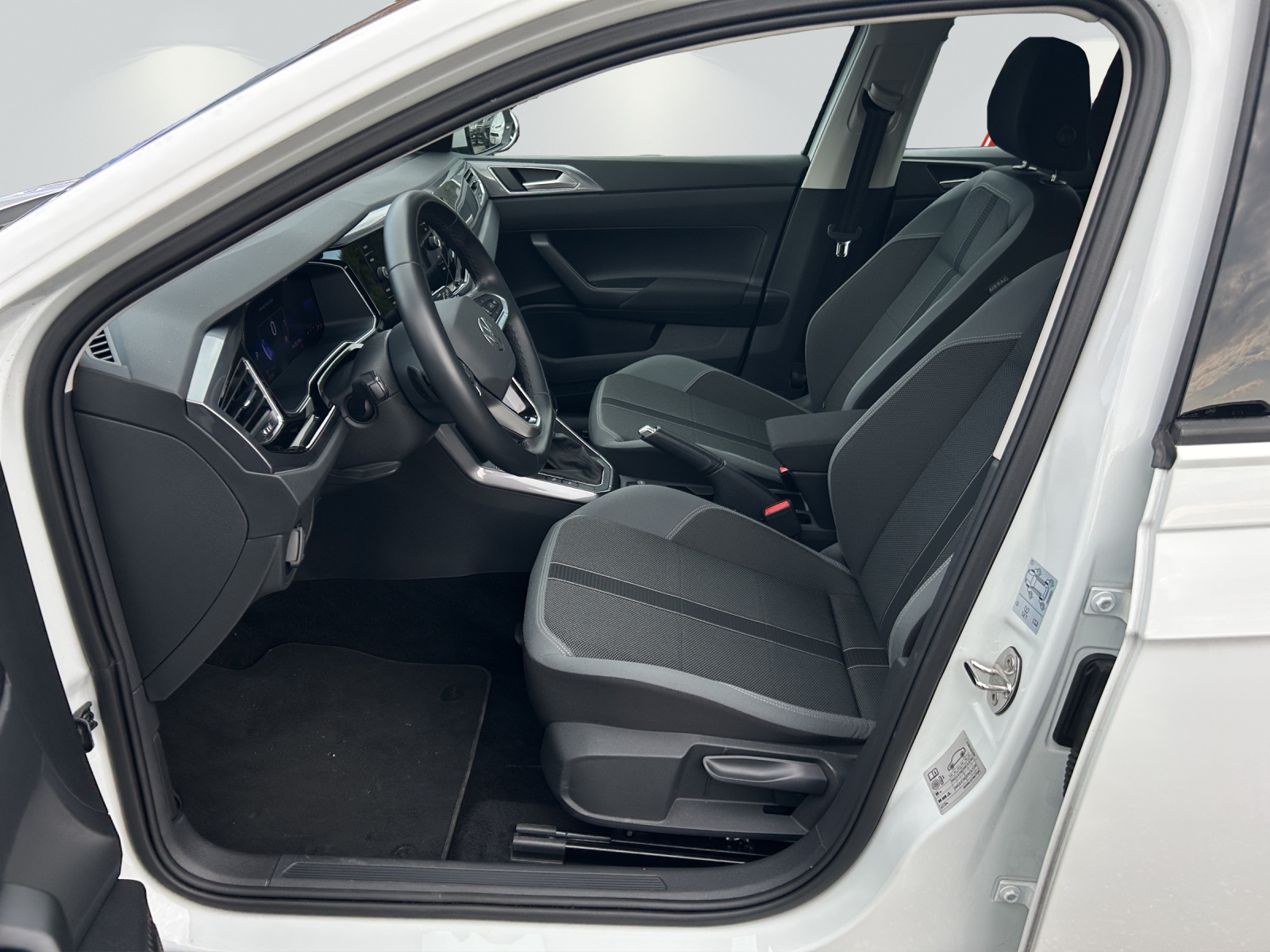 VW Polo 1.0 TSI Style DSG-image-7