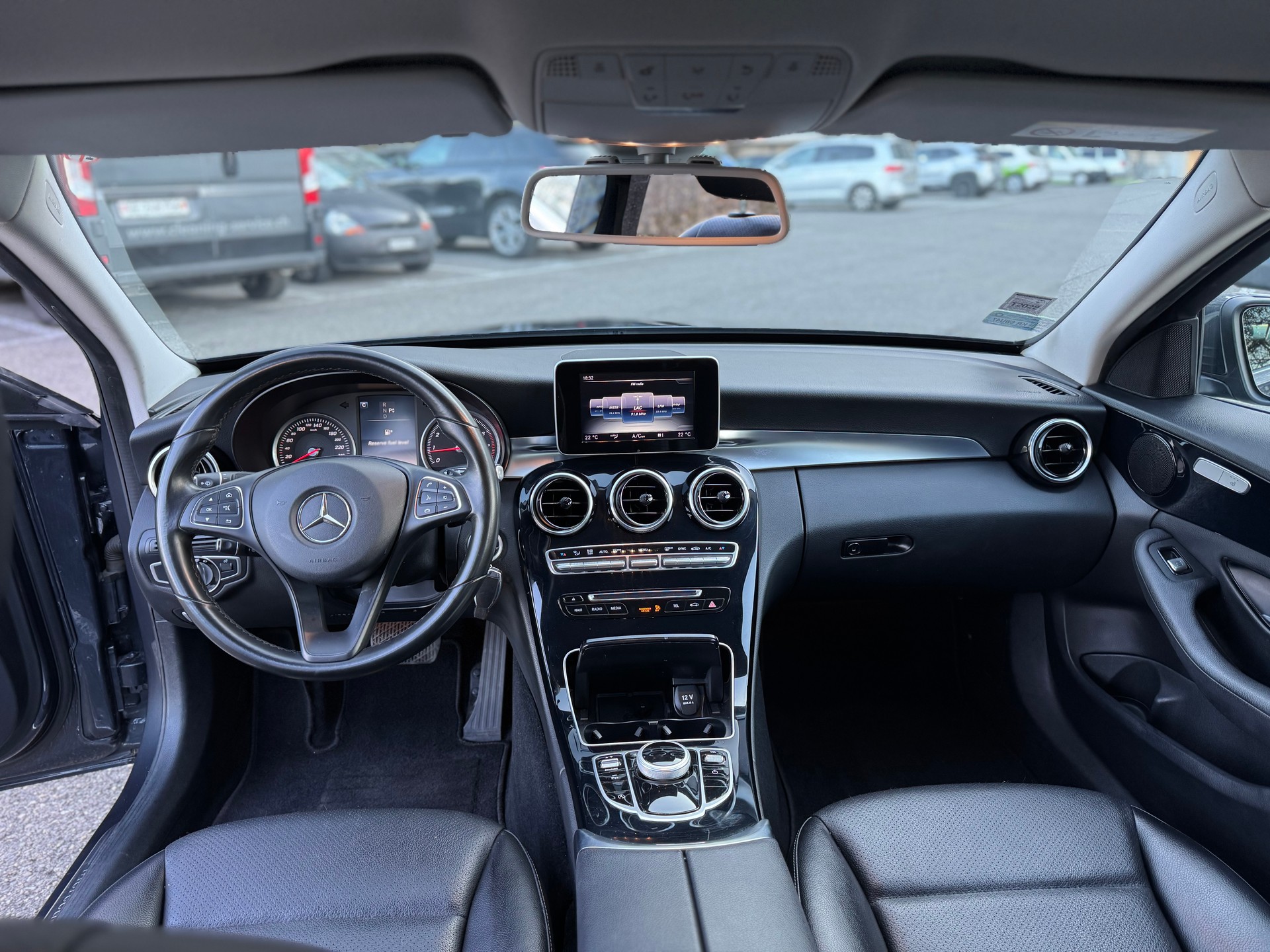 MERCEDES-BENZ C 180 Avantgarde 7G-Tronic-image-14