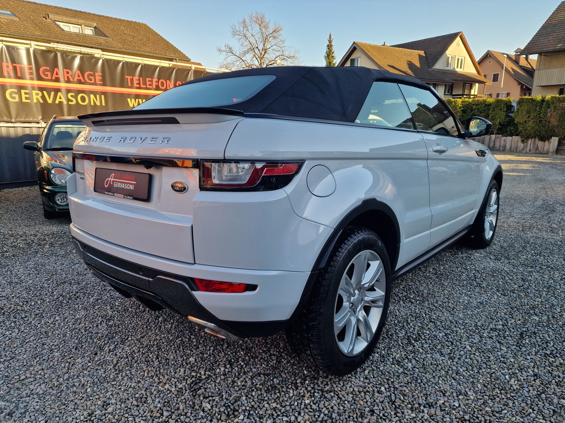 LAND ROVER Evoque 2.0TD4 HSE Dynamic-image-4