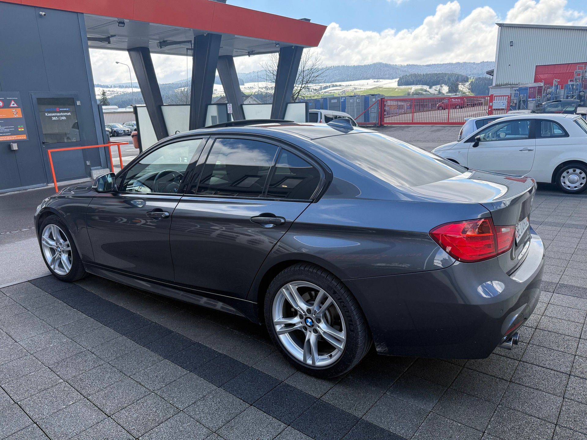 BMW 328i xDrive Sport Line Steptronic-image-3