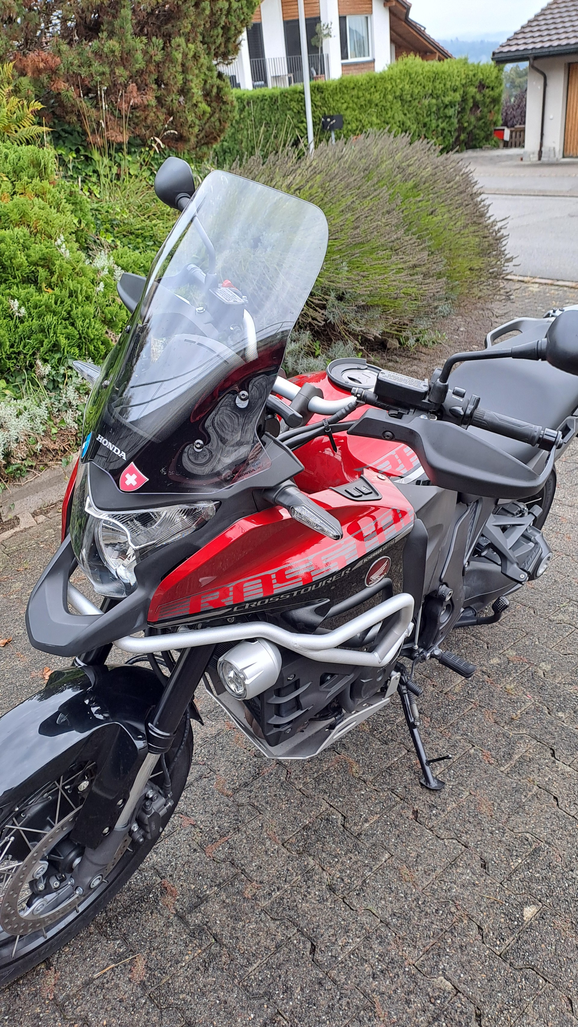 HONDA VFR 1200 X-image-1