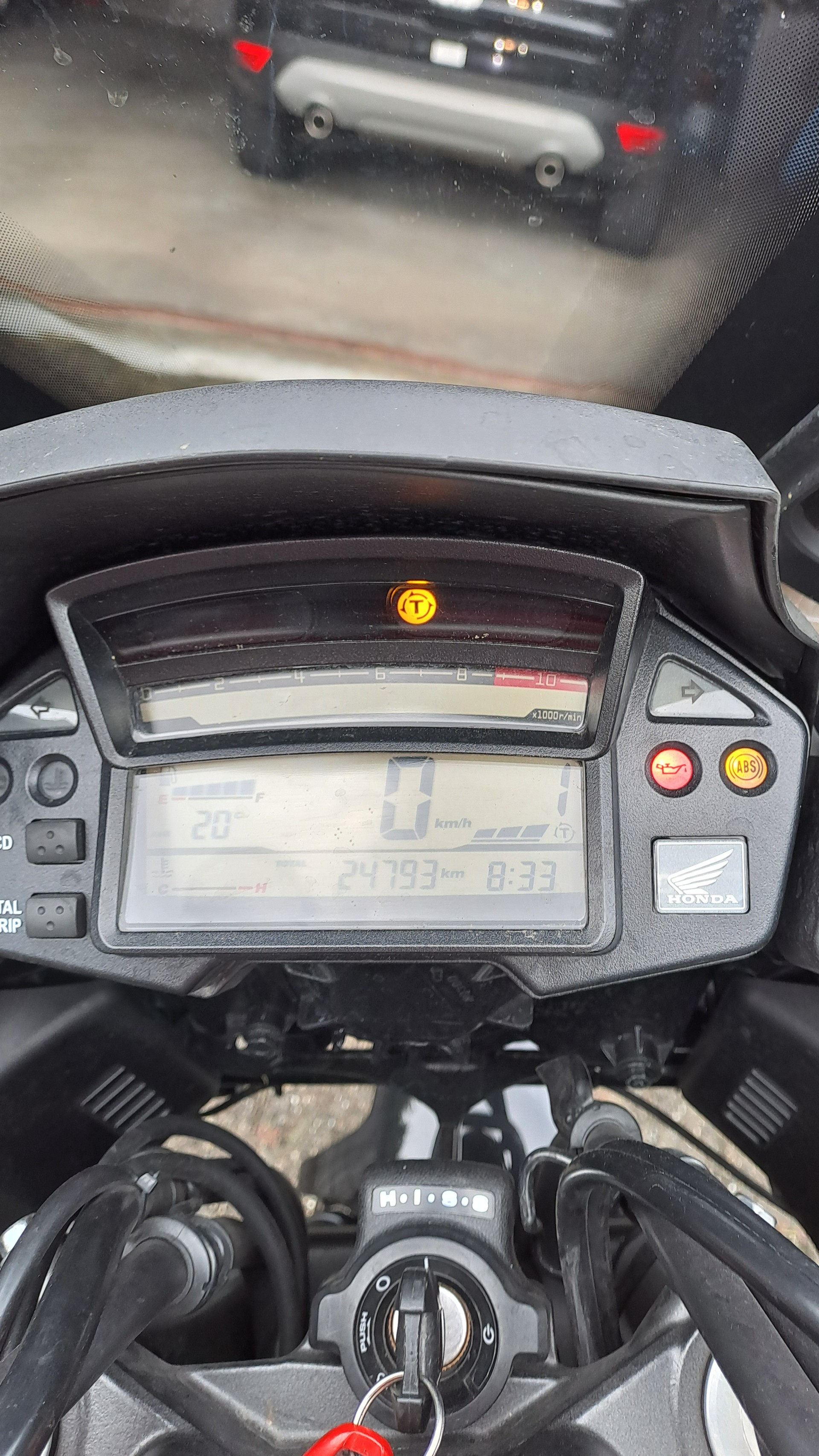 HONDA VFR 1200 X-image-5