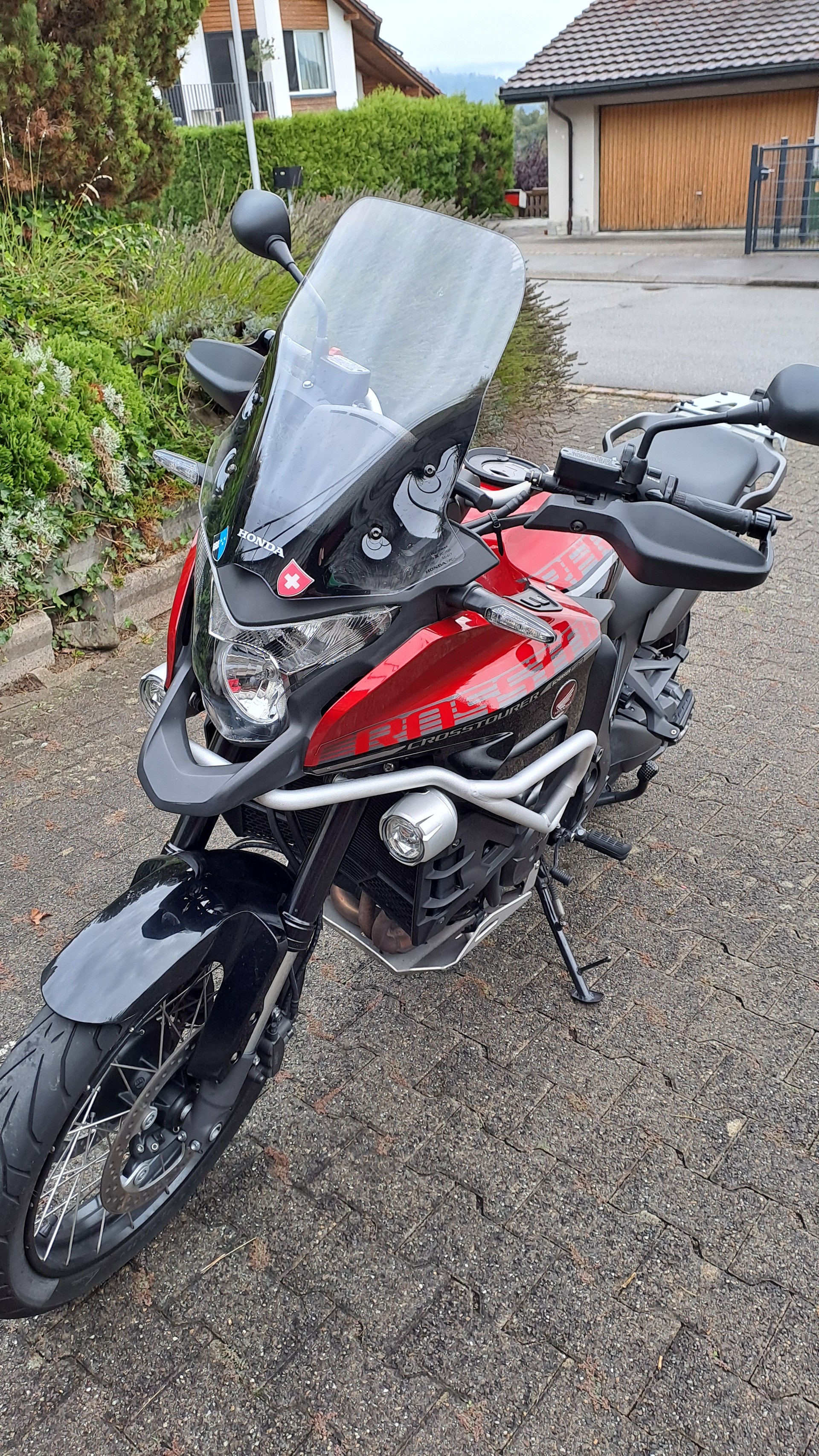 HONDA VFR 1200 X-image-3