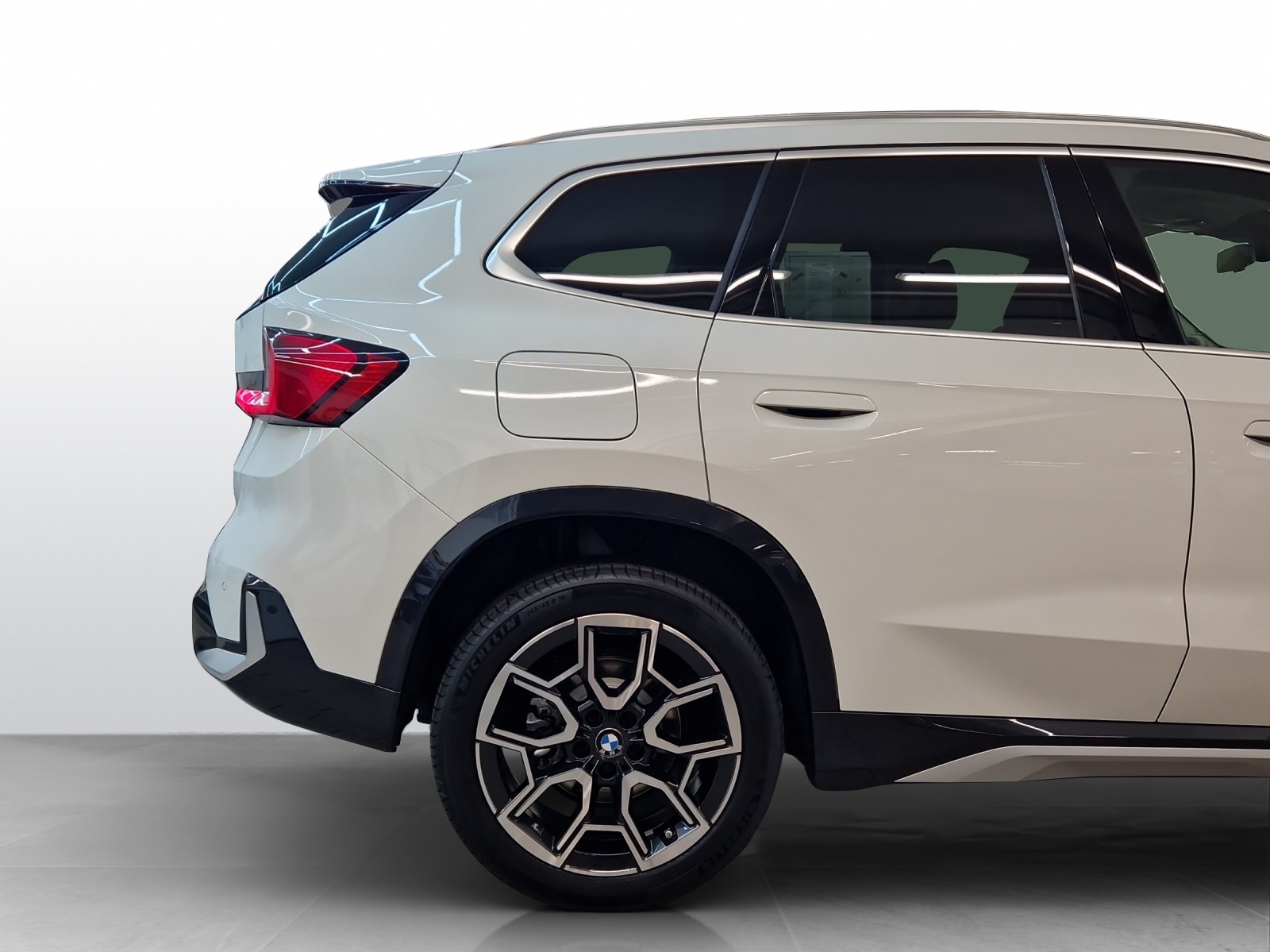 BMW X1 xDrive 20d 48V xLine-image-21