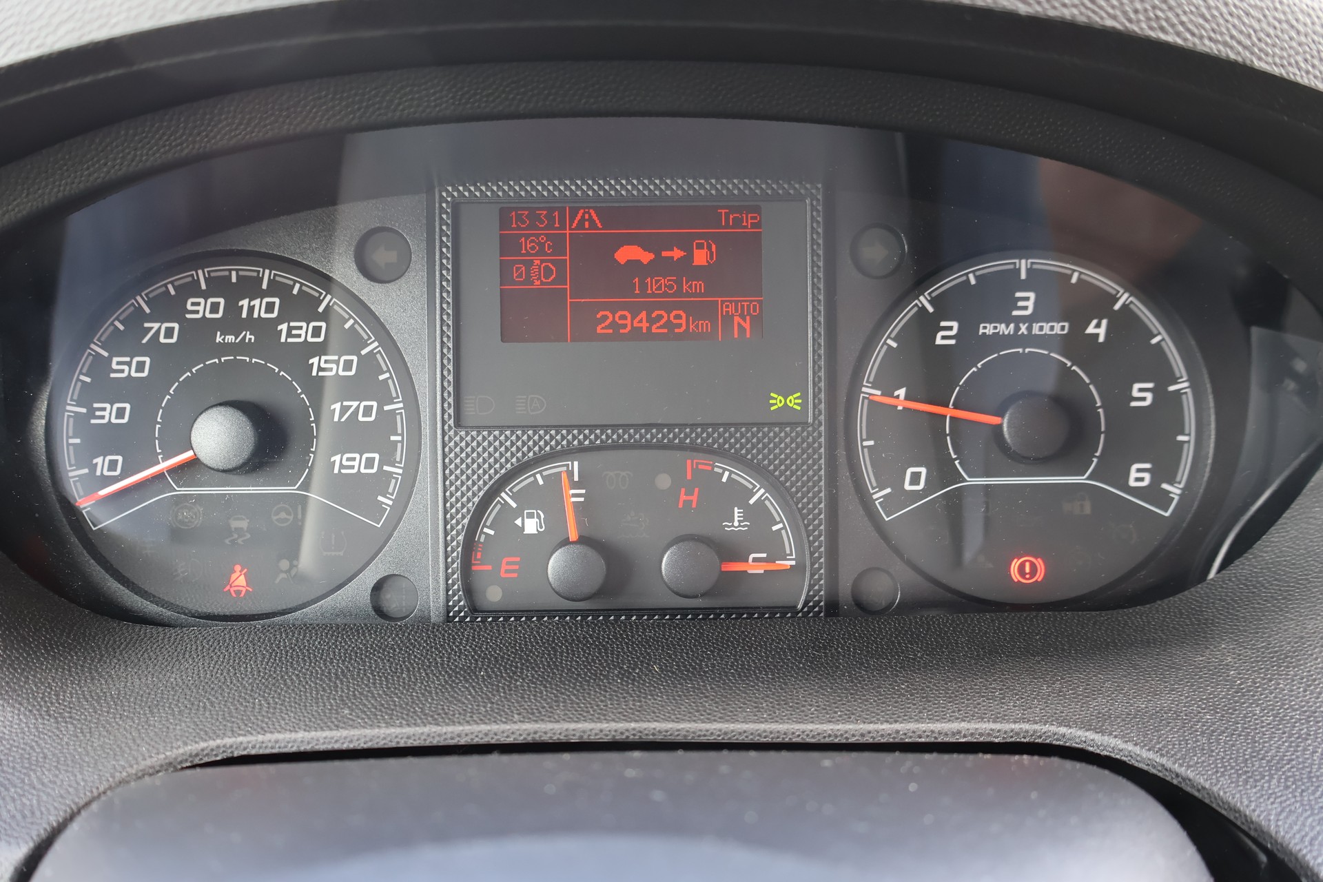 MALIBU Van 640-image-22