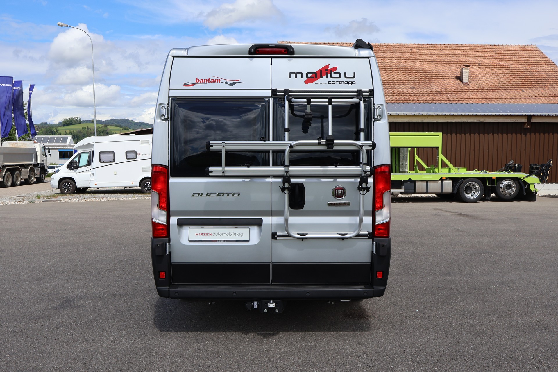 MALIBU Van 640-showroom-element-3