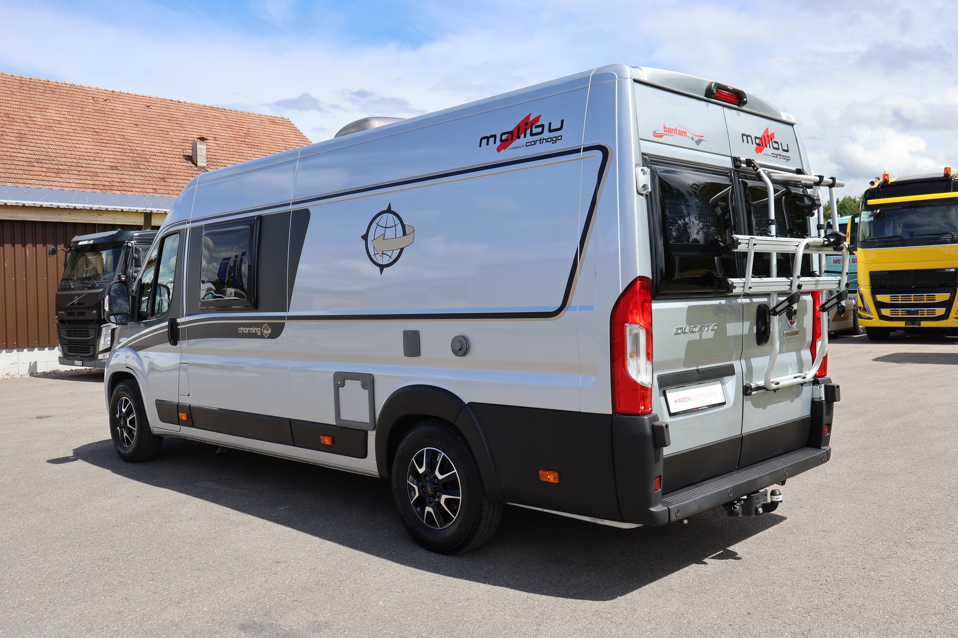 MALIBU Van 640-showroom-element-2
