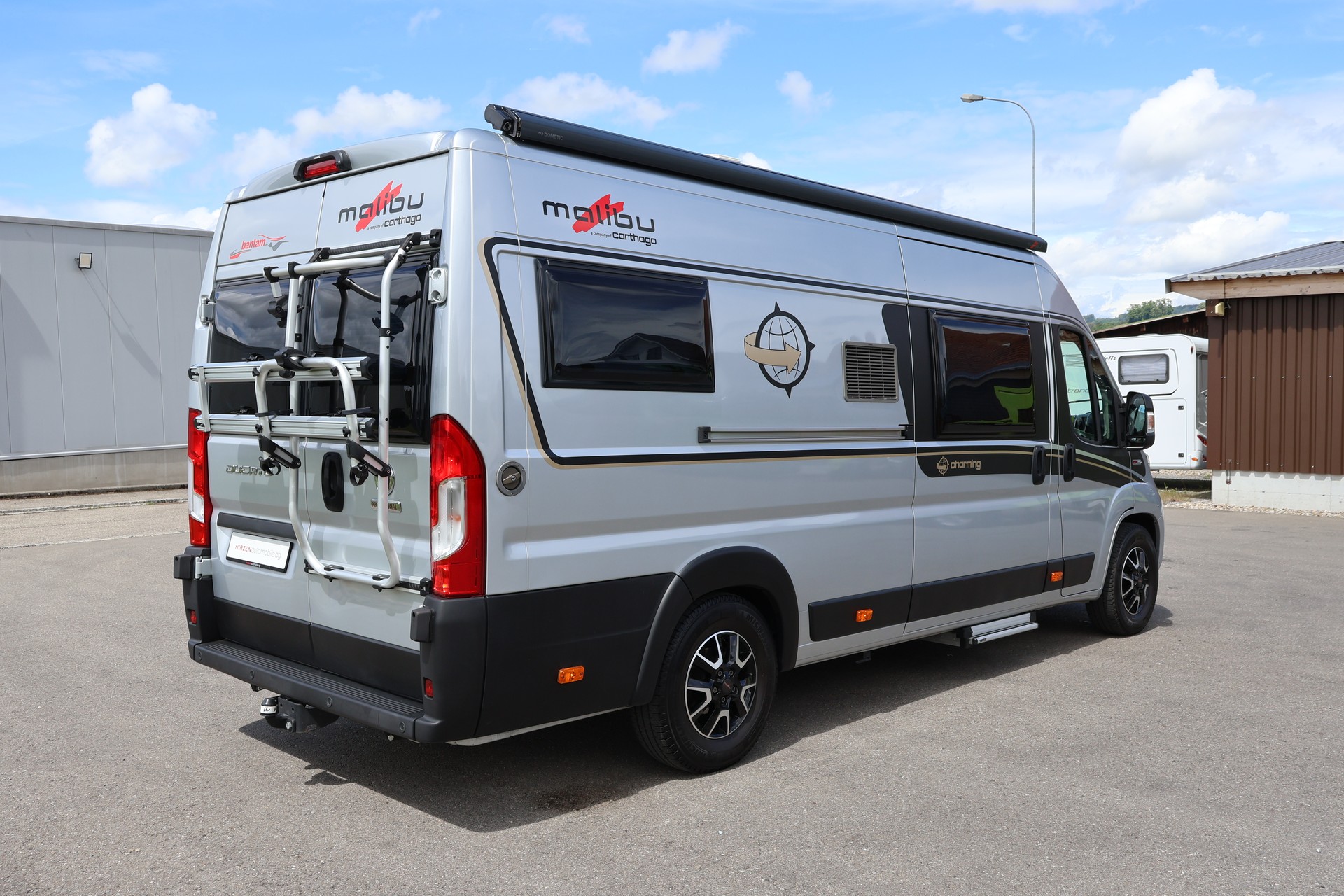 MALIBU Van 640-image-4