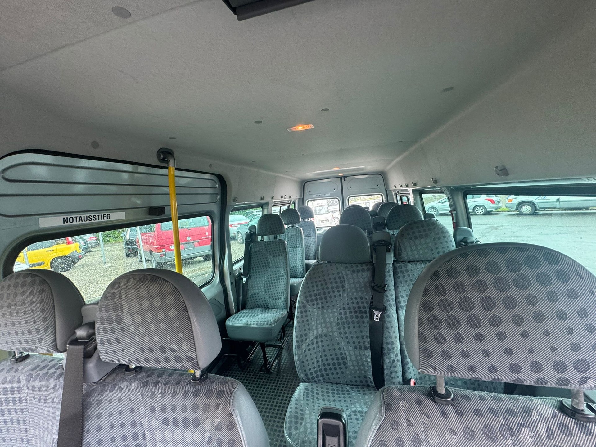 FORD Transit 2.4 TDCi Bus M2 430L Trend 14Pl.-image-9