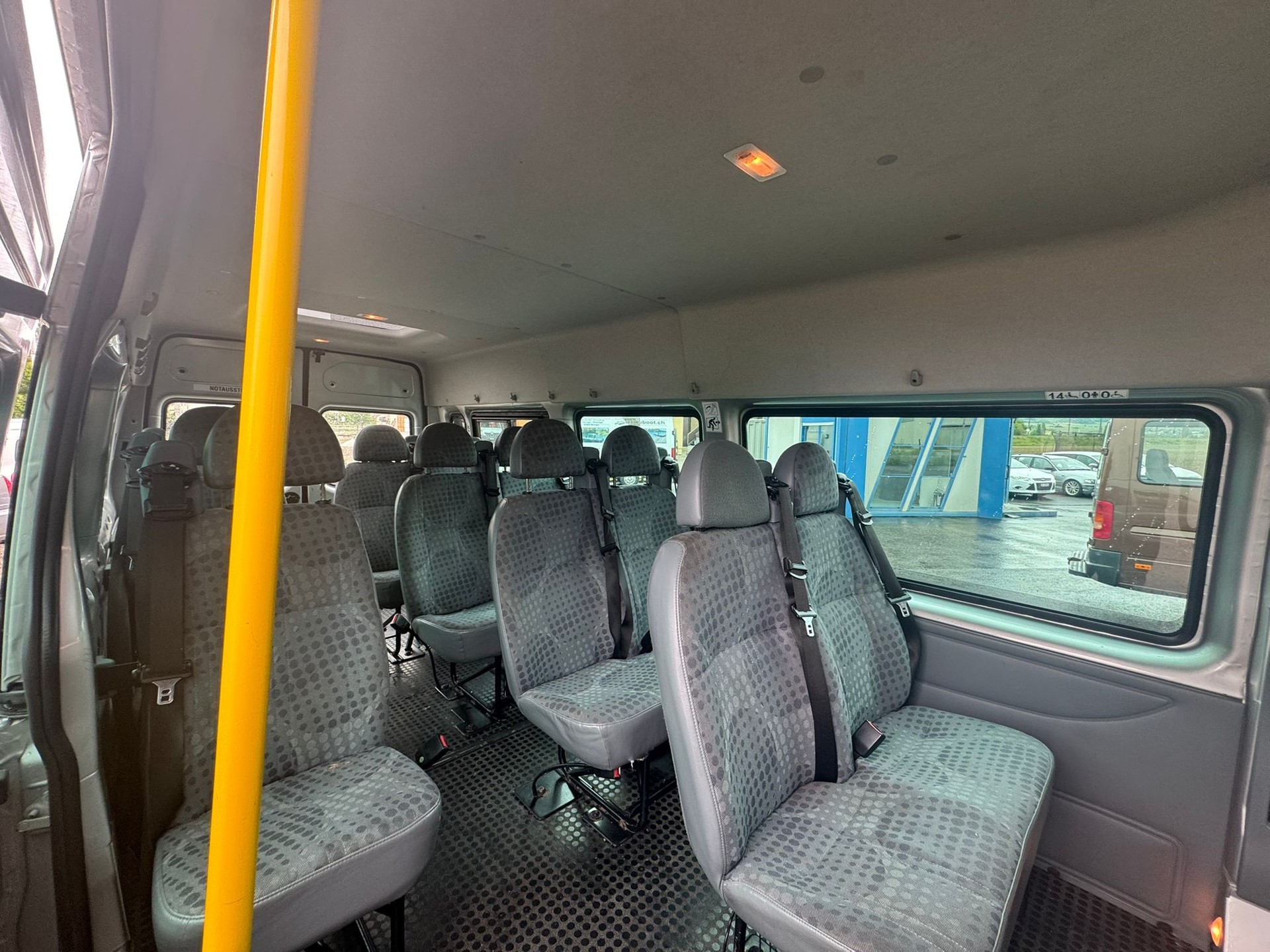 FORD Transit 2.4 TDCi Bus M2 430L Trend 14Pl.-image-8
