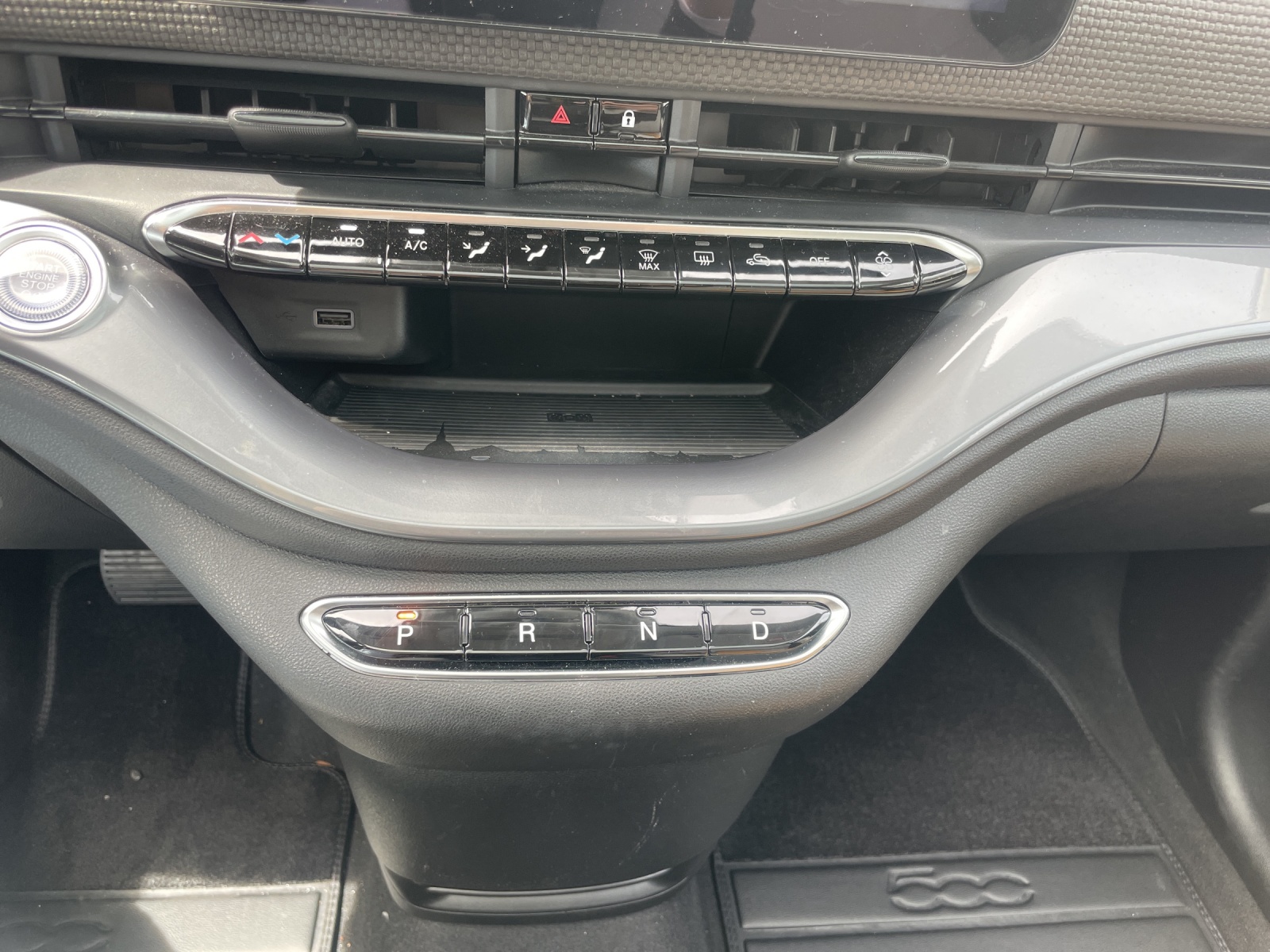FIAT 500 electric 87 kW La Prima-image-15