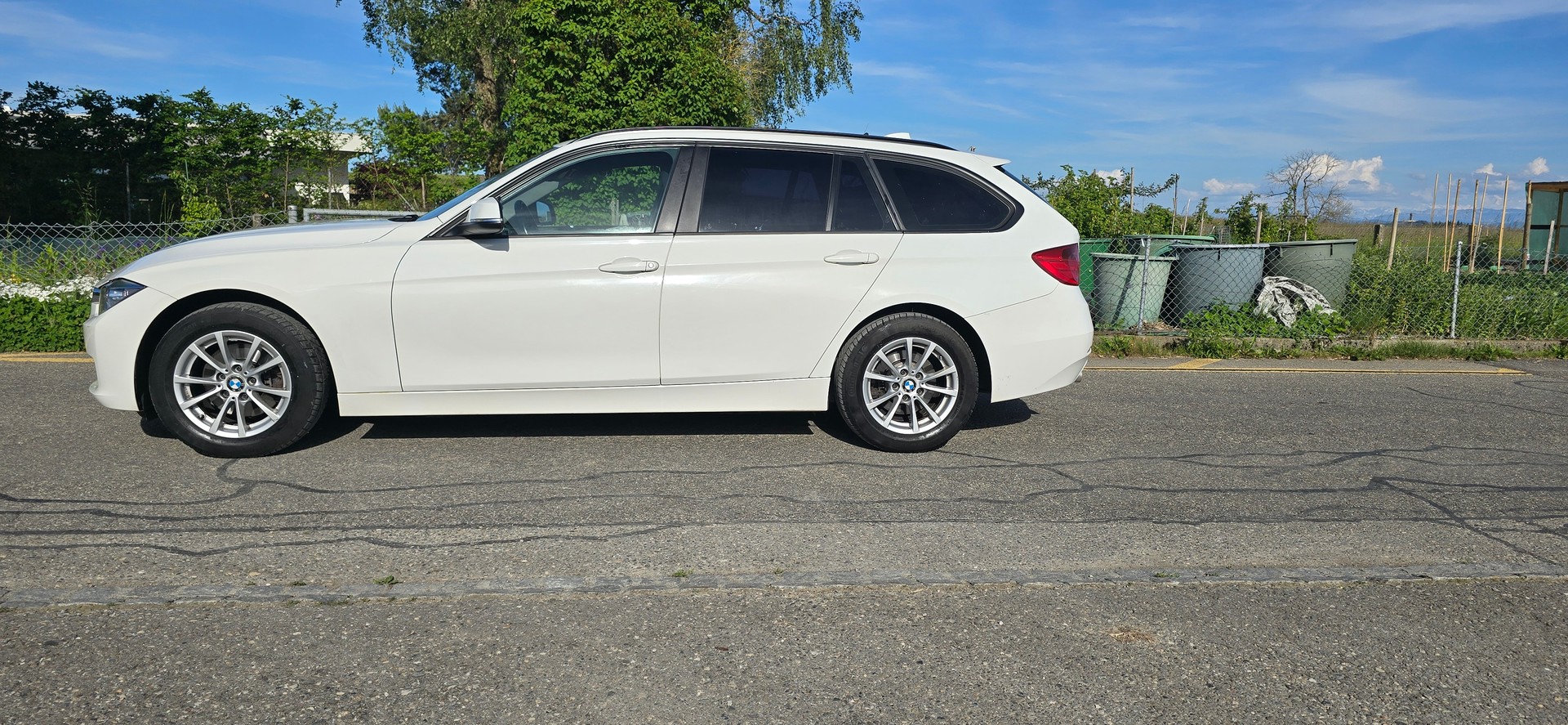 BMW 320d xDrive Touring Steptronic-image-3