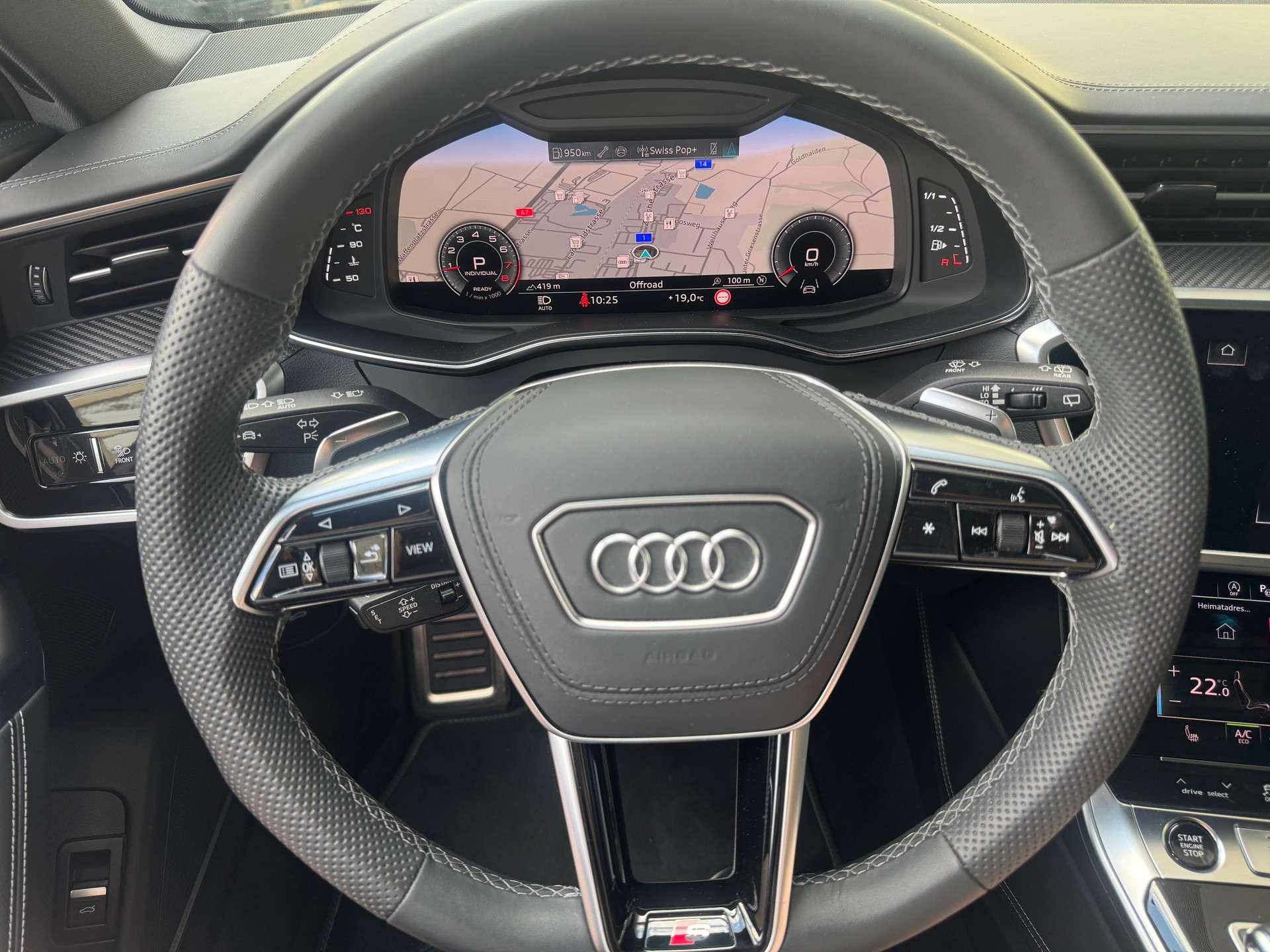 AUDI A6 Avant 45 TFSI S line quattro*Anhängerkupplung*Panoramadach*S Sportsitze Plus v.*-image-12
