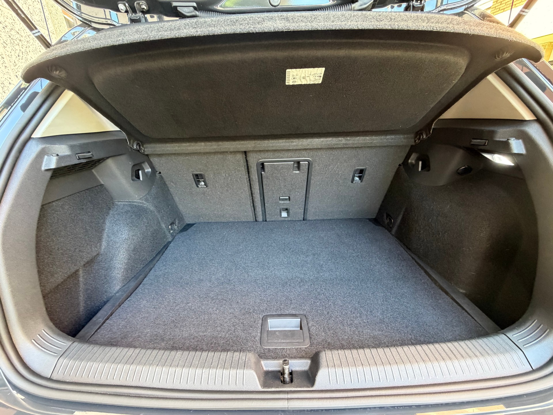 VW Golf 1.0 eTSI mHEV ACTLife DSG-image-13