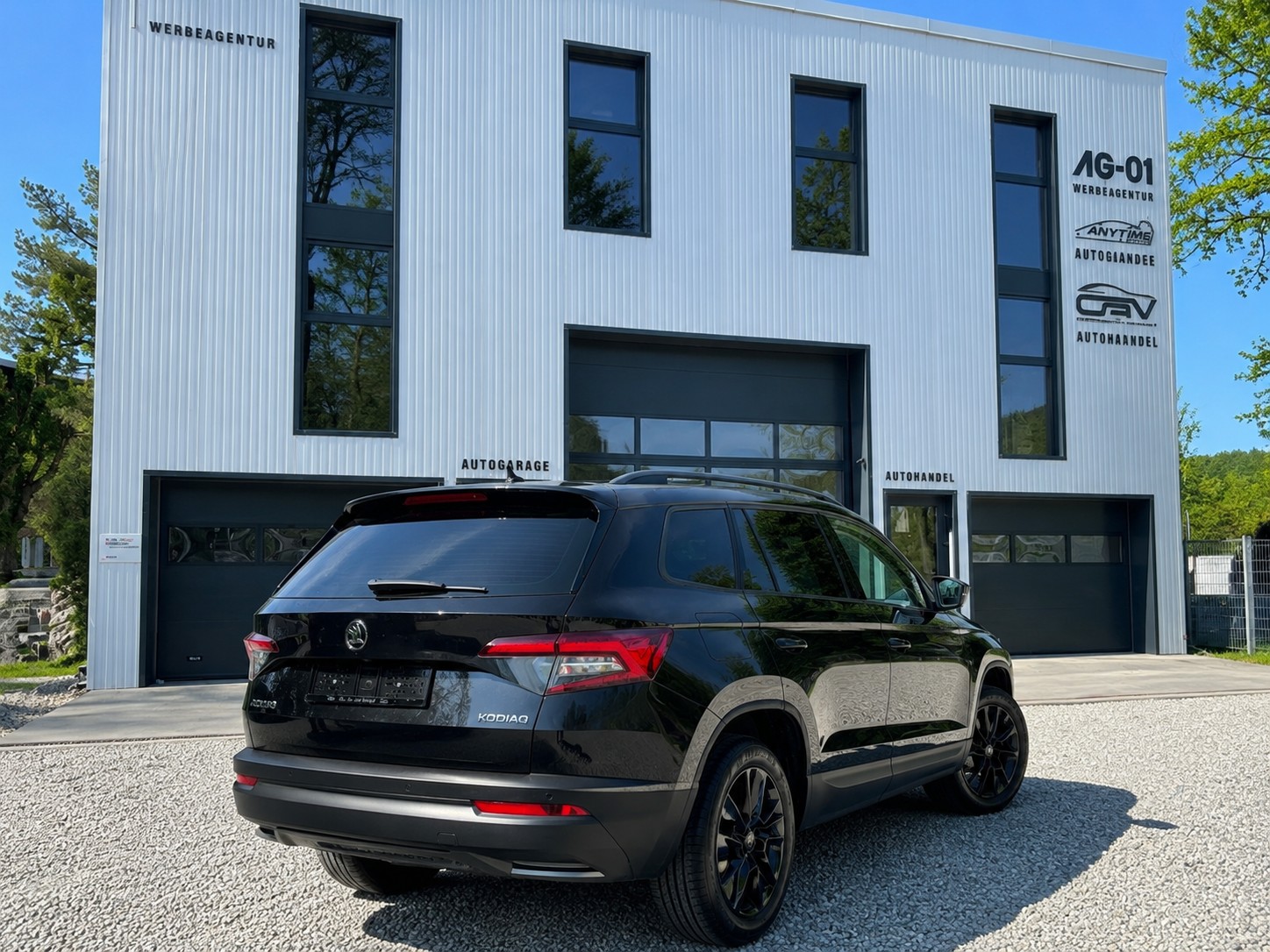 SKODA Karoq 1.0 TSI Ambition DSG-image-5