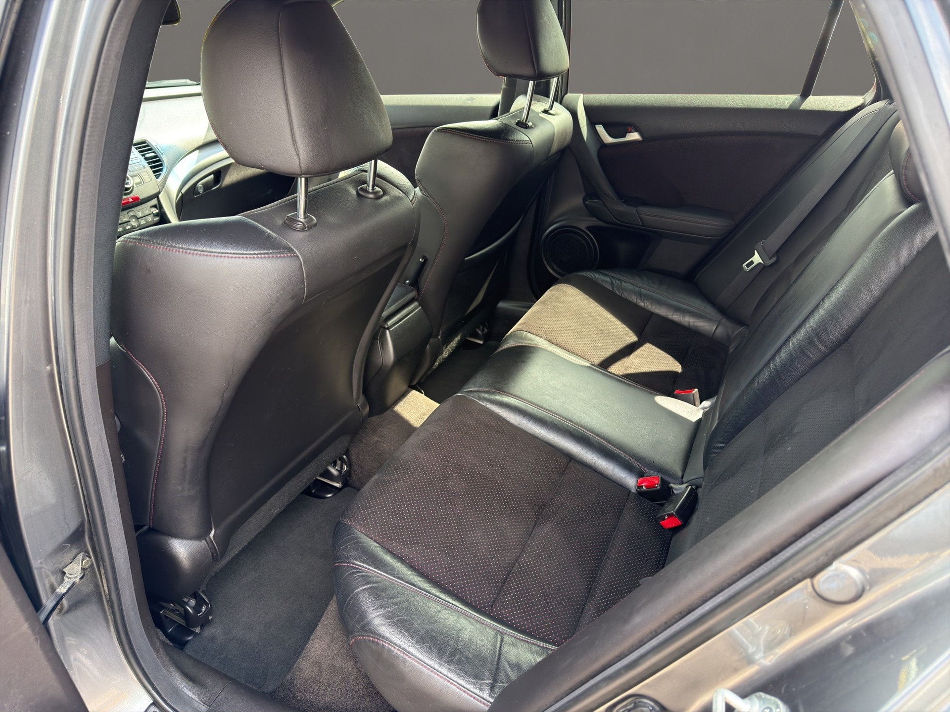 HONDA Accord Tourer 2.2 i-CTDi Type-S Advanced Safety Edition * Frisch Ab MFK & Frisch Ab Service *-image-13