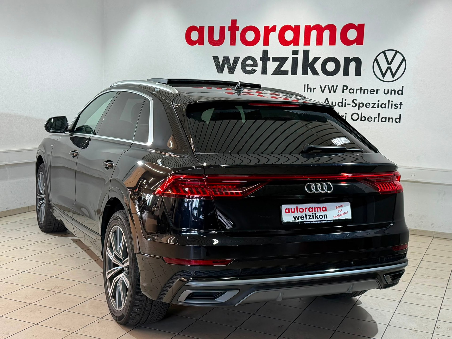 AUDI Q8 50 TDI S-Line quattro tiptronic-showroom-element-3