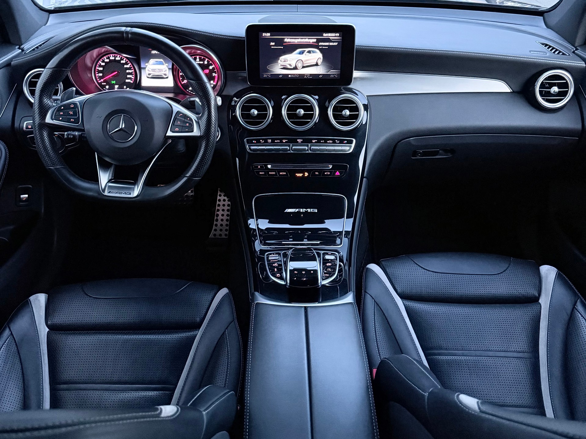 MERCEDES-BENZ GLC 63 S AMG 4Matic+ 9G-Tronic-image-6