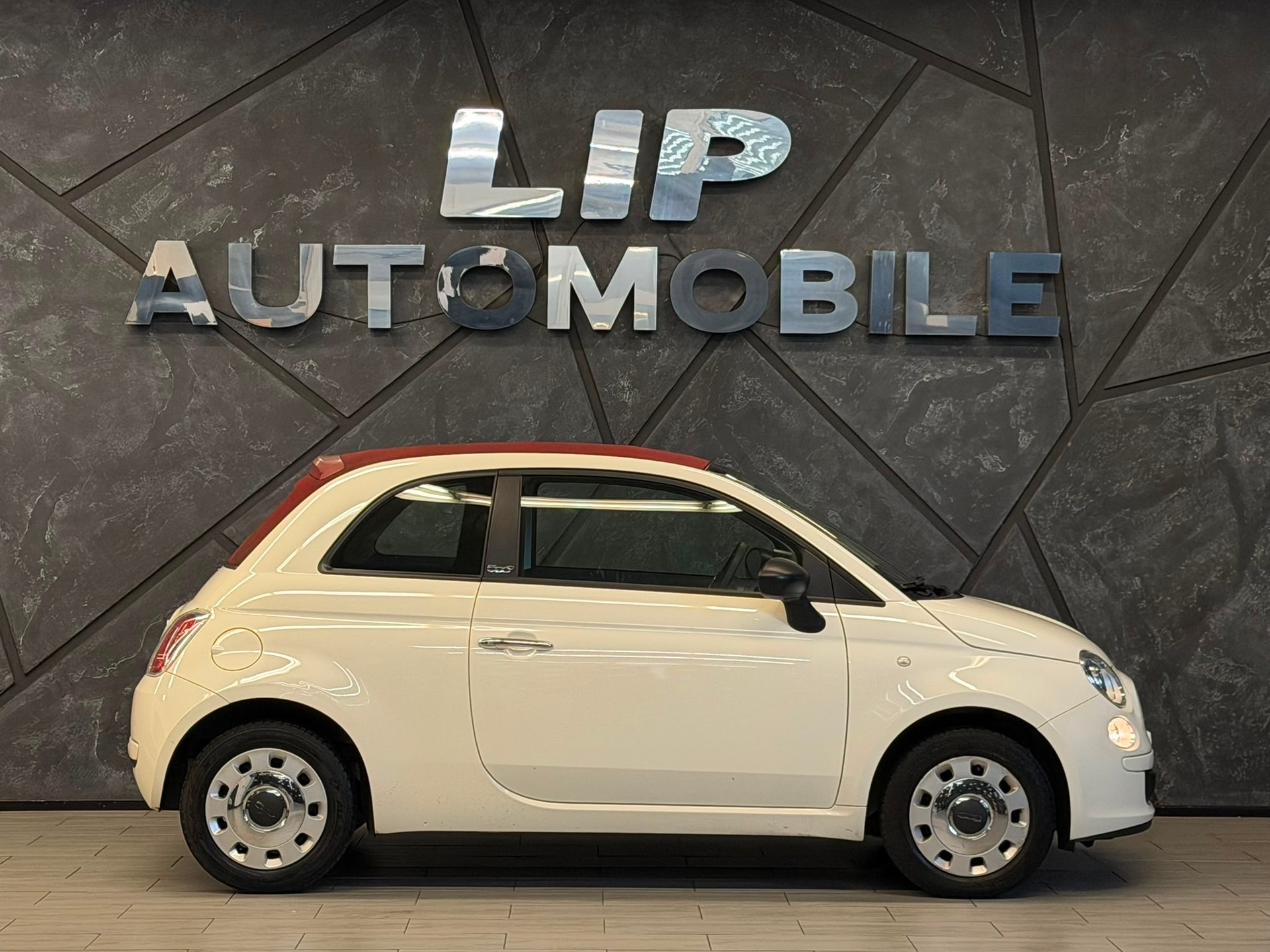 FIAT 500C 1.2 Lounge-showroom-element-3