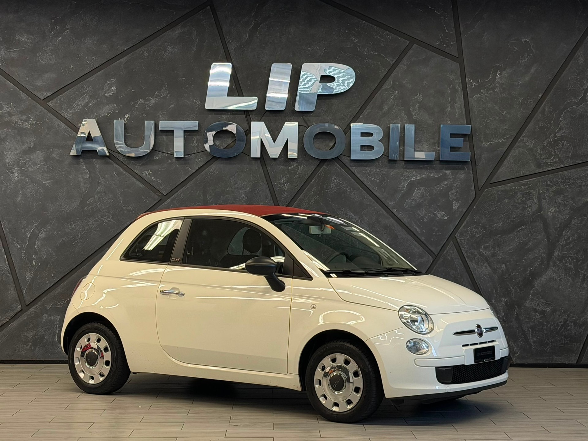 FIAT 500C 1.2 Lounge-showroom-element-2