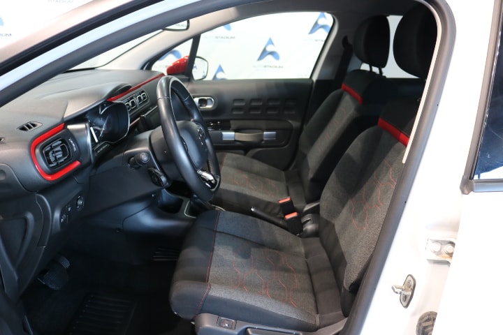 CITROEN C3 1.2i PureTech Shine EAT6-showroom-element-1