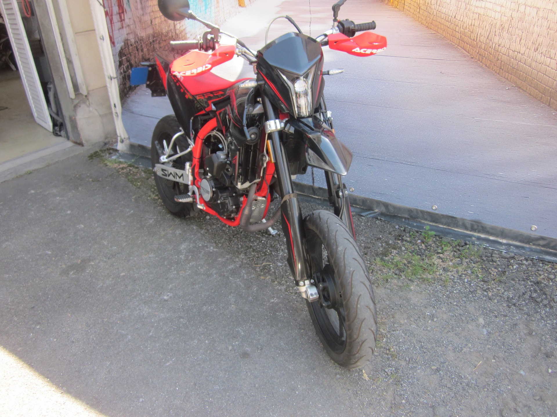 SWM 125-image-2