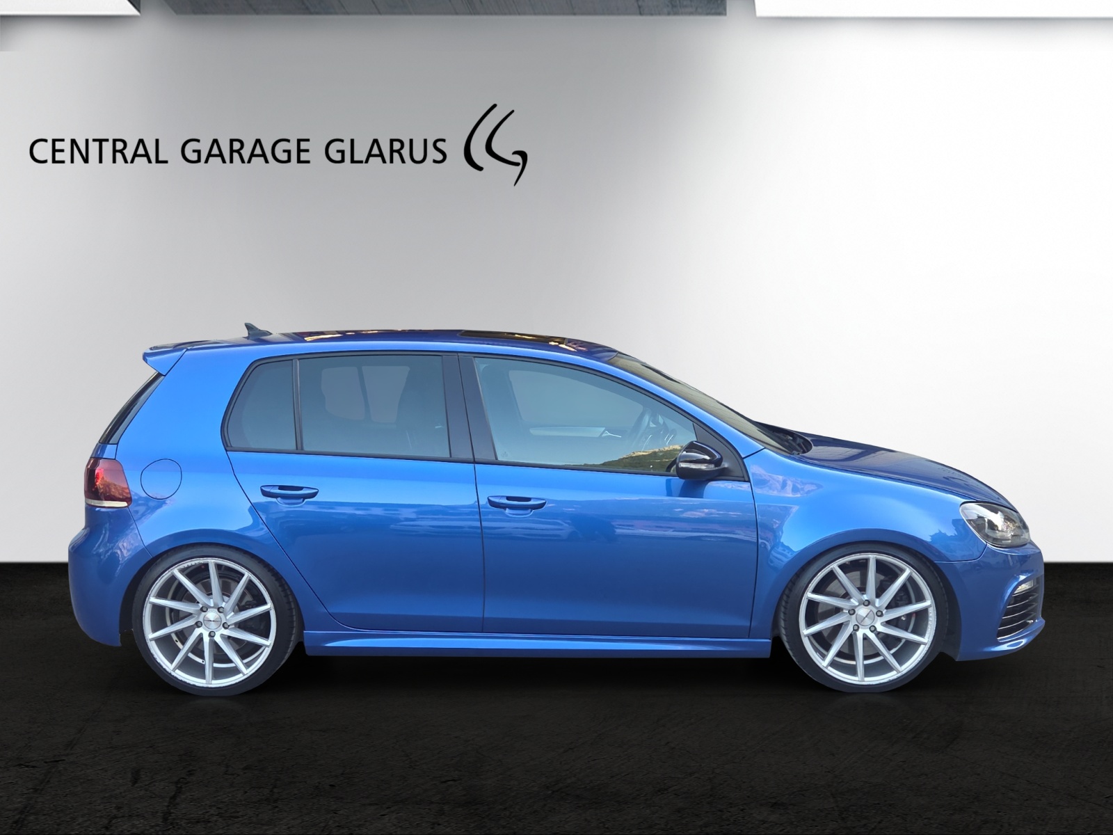 VW Golf 2.0 TSI R 4Motion DSG-image-4