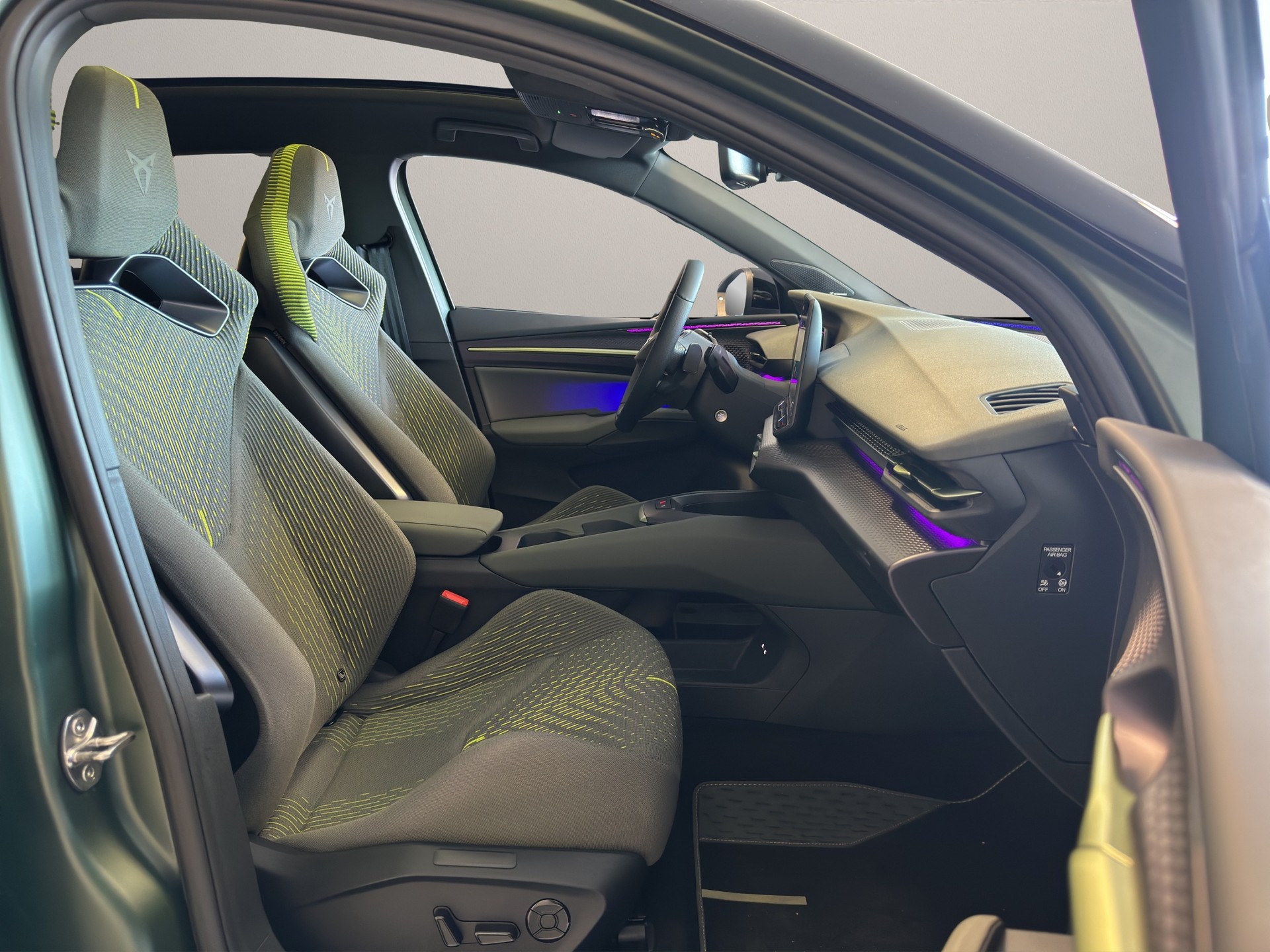 CUPRA Raval 52 kWh VZ Extreme Launch Edition-image-9