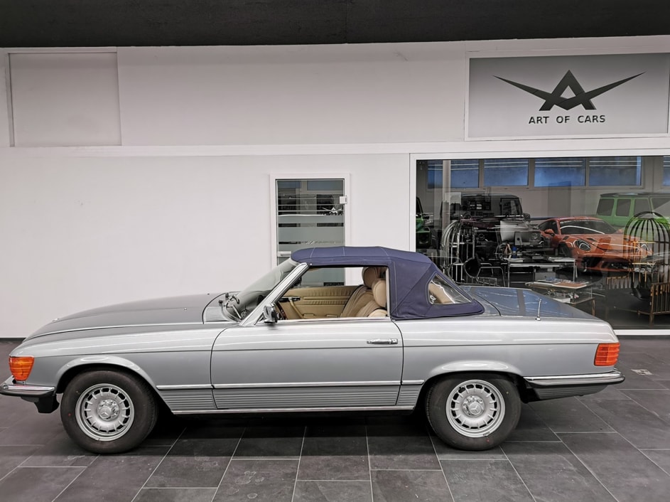 MERCEDES-BENZ SL-CLASS SL-KLASSE SL 280 107 W107 VETERAN OLDTIMER NEUWERTIG 40'000 KM ORIGINAL! TRAUM HARDTOP WAGENFARBE AB MFK NEUES DACH-image-2
