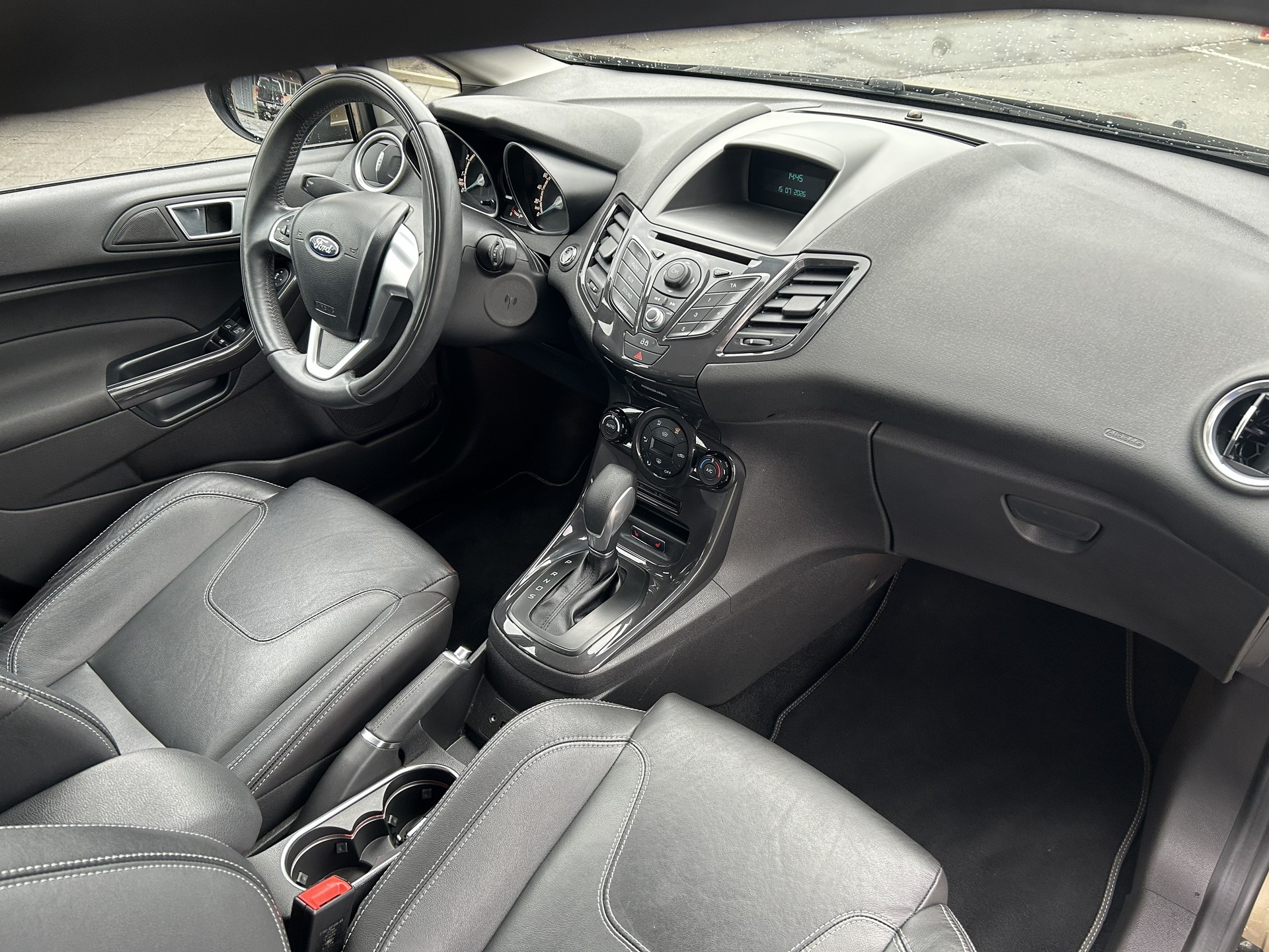 FORD Fiesta 1.0 SCTi Titanium X PowerShift-showroom-element-3