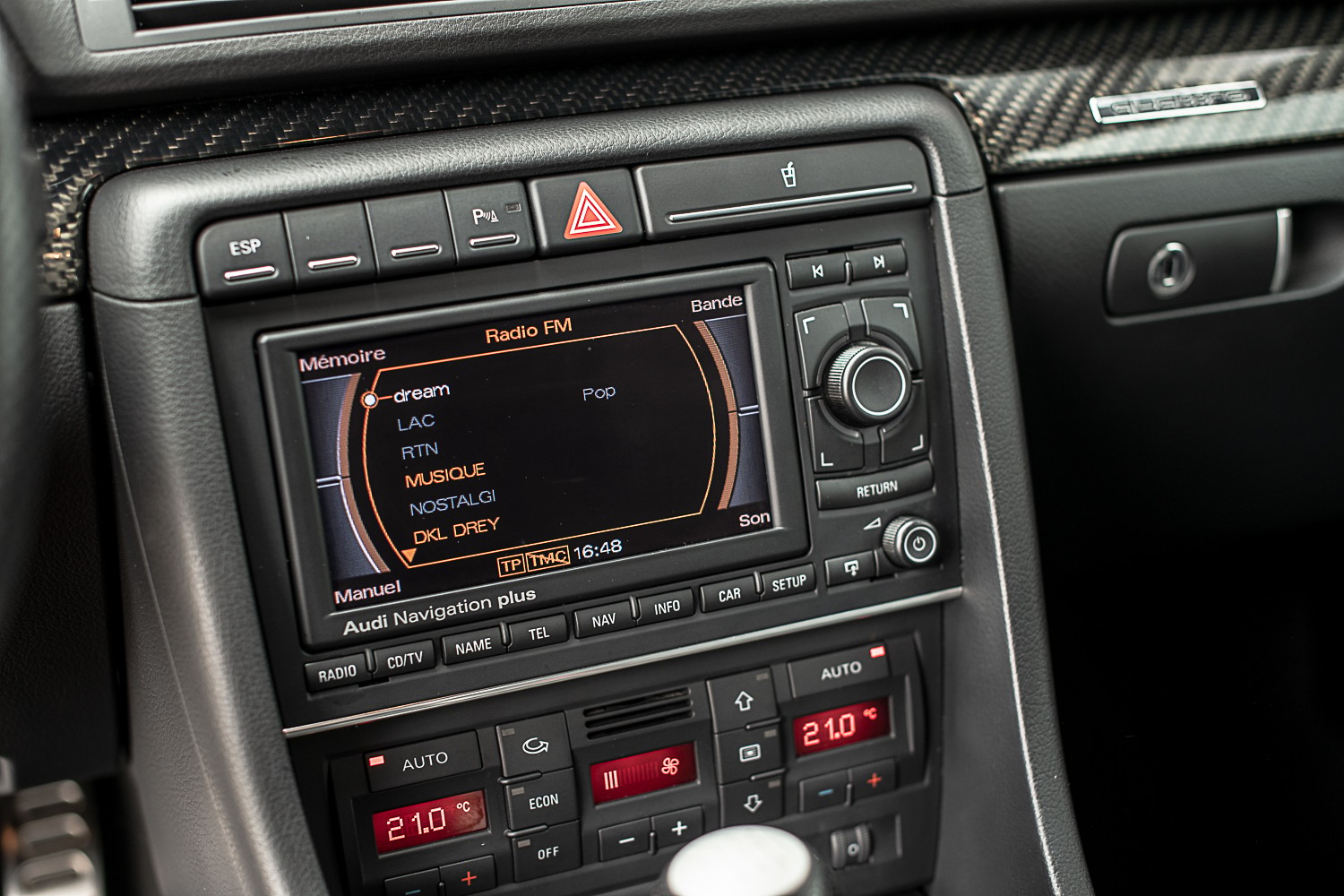 AUDI RS4 Avant 4.2 V8 quattro-image-15