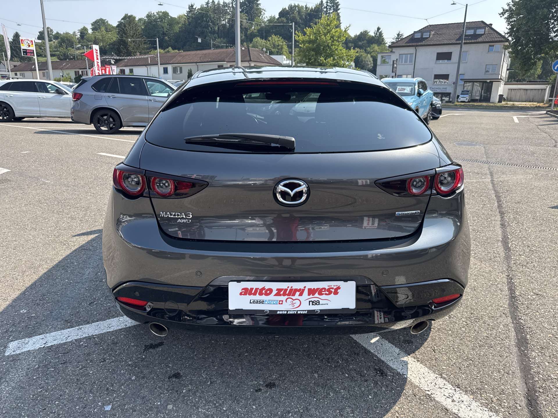 MAZDA 3 Hatchback SKYACTIV-X MHybrid 186 Revolution AWD Automat-image-14
