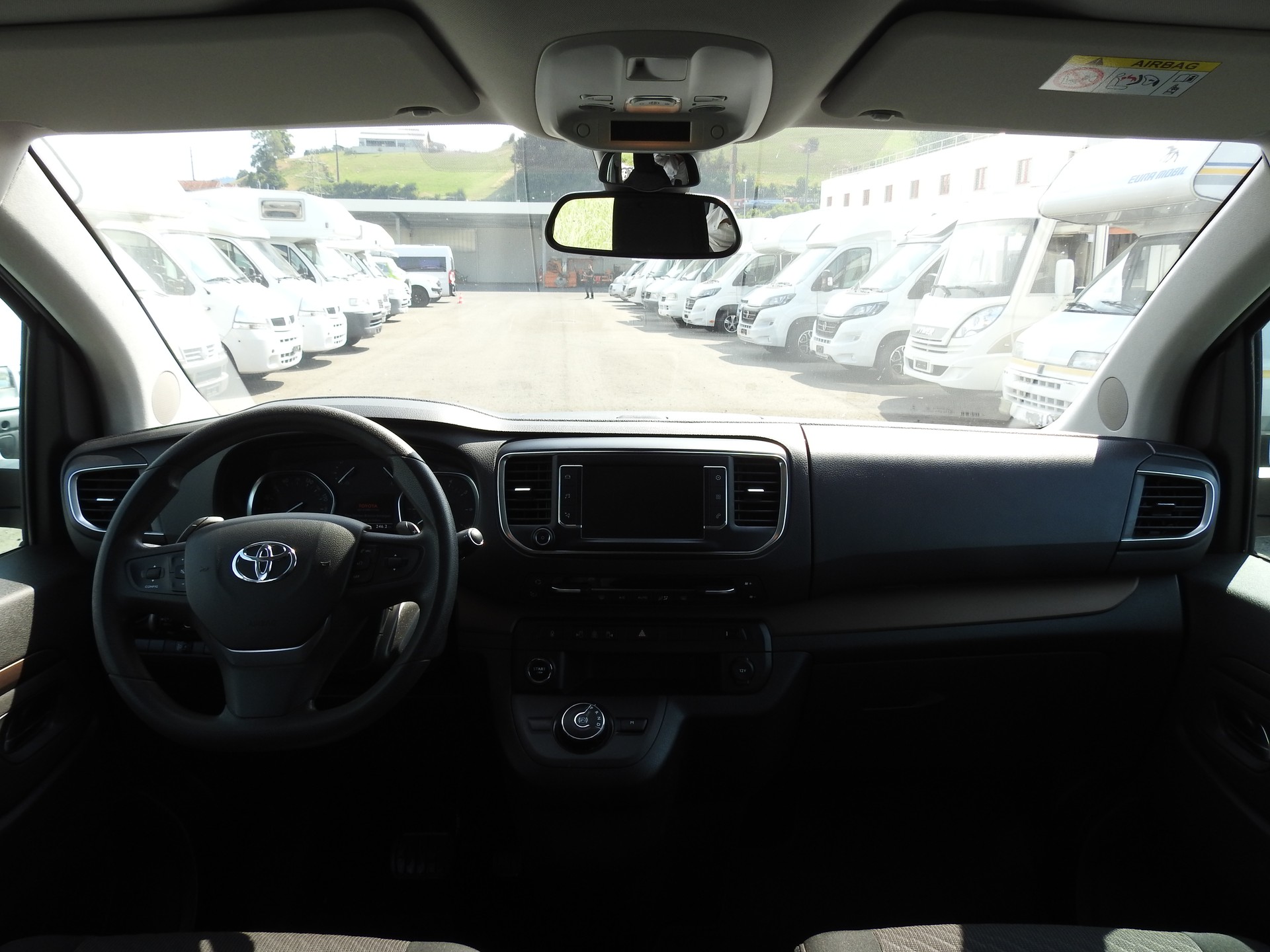 TOYOTA Proace Verso 2.0 D-4D Family L1 Automatic-image-16
