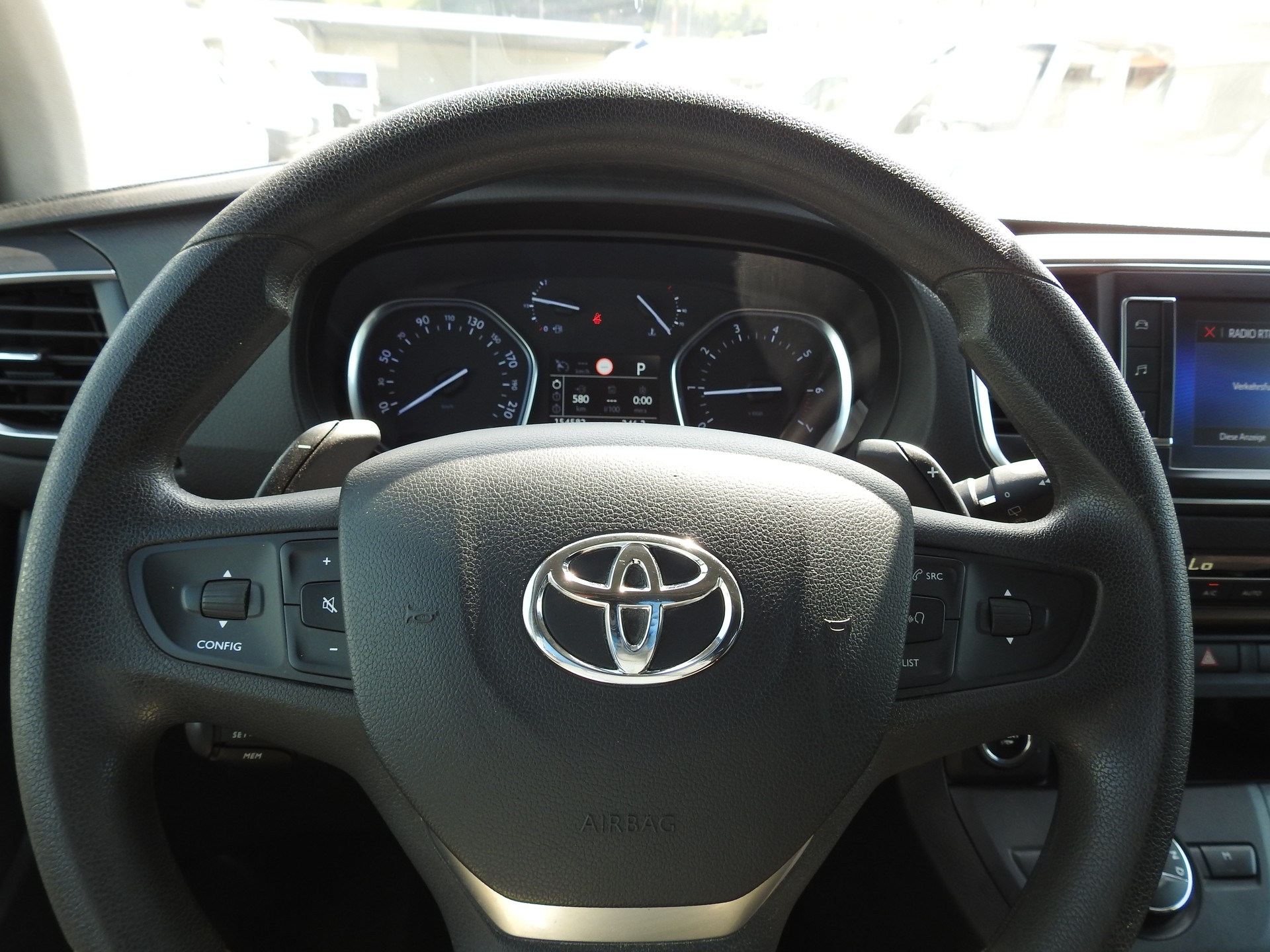 TOYOTA Proace Verso 2.0 D-4D Family L1 Automatic-image-27